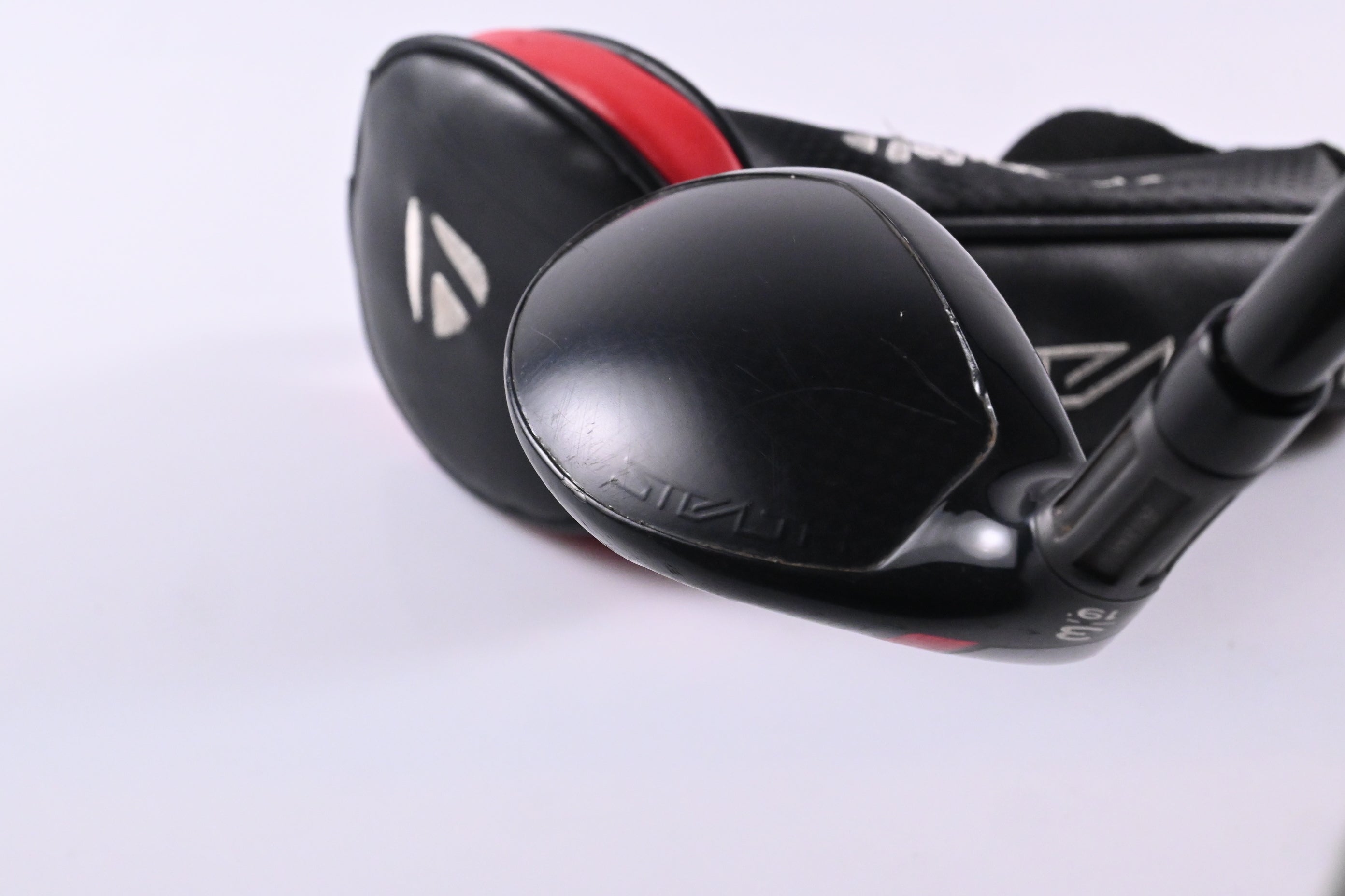 Left Hand Taylormade Stealth #3 Hybrid / 19 Degree / Regular Flex Ventus Red 6