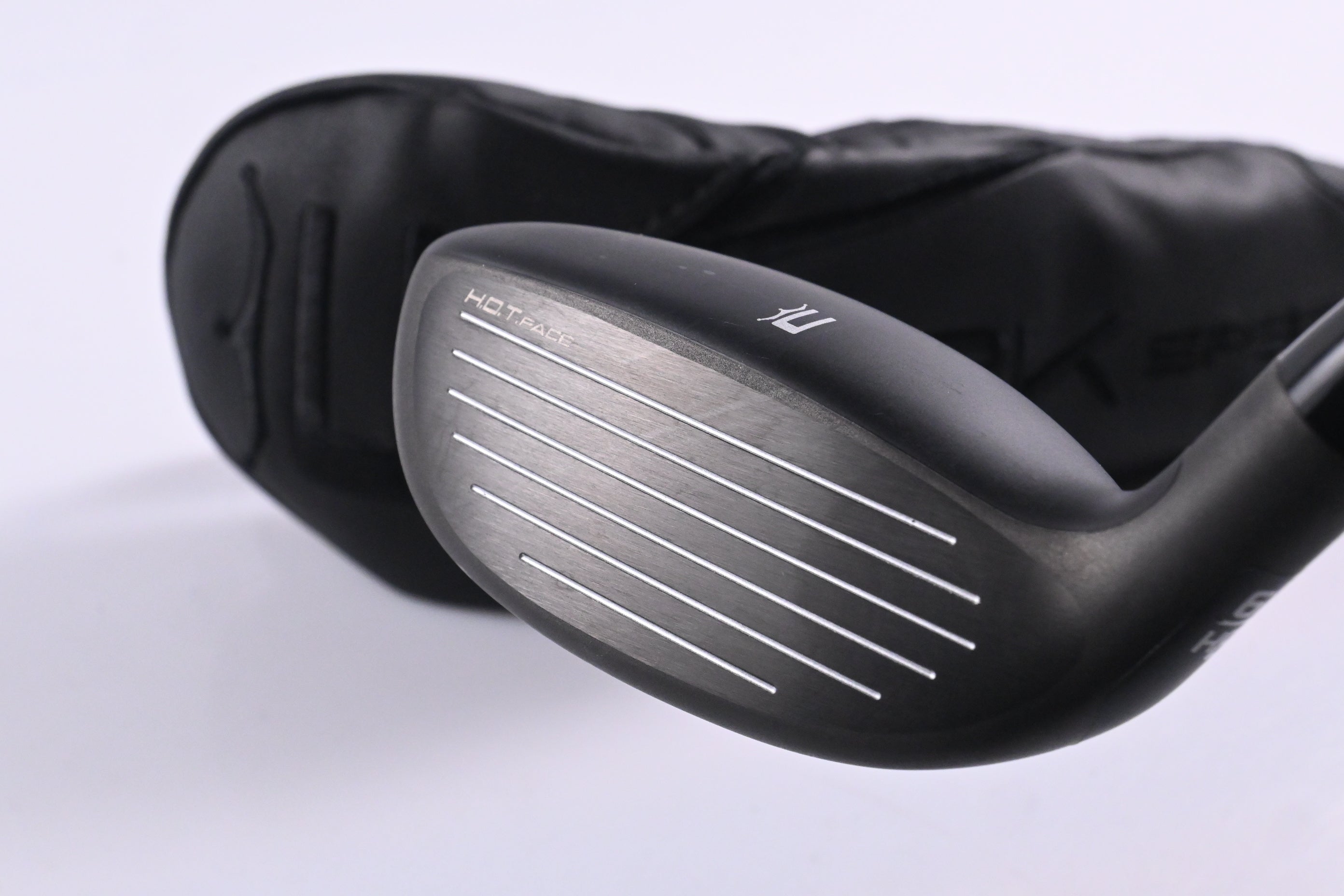 Cobra Darkspeed #3 Hybrid / 19 Degree / Stiff Flex Cobra Ultralite 50 Shaft