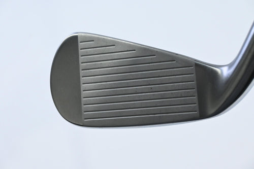 Titleist U.505 2025 Utility #2 Iron / 18 Degree / Stiff Flex HZRDUS Gen5 Black