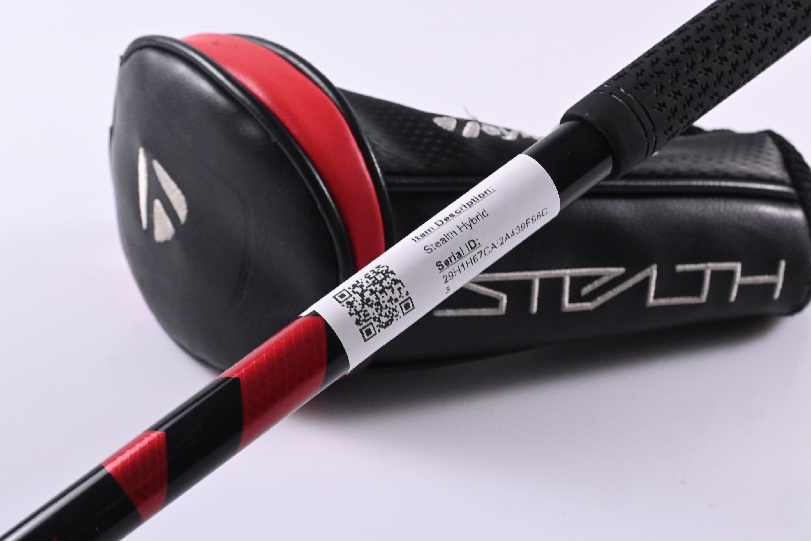 Left Hand Taylormade Stealth #3 Hybrid / 19 Degree / Regular Flex Ventus Red 6