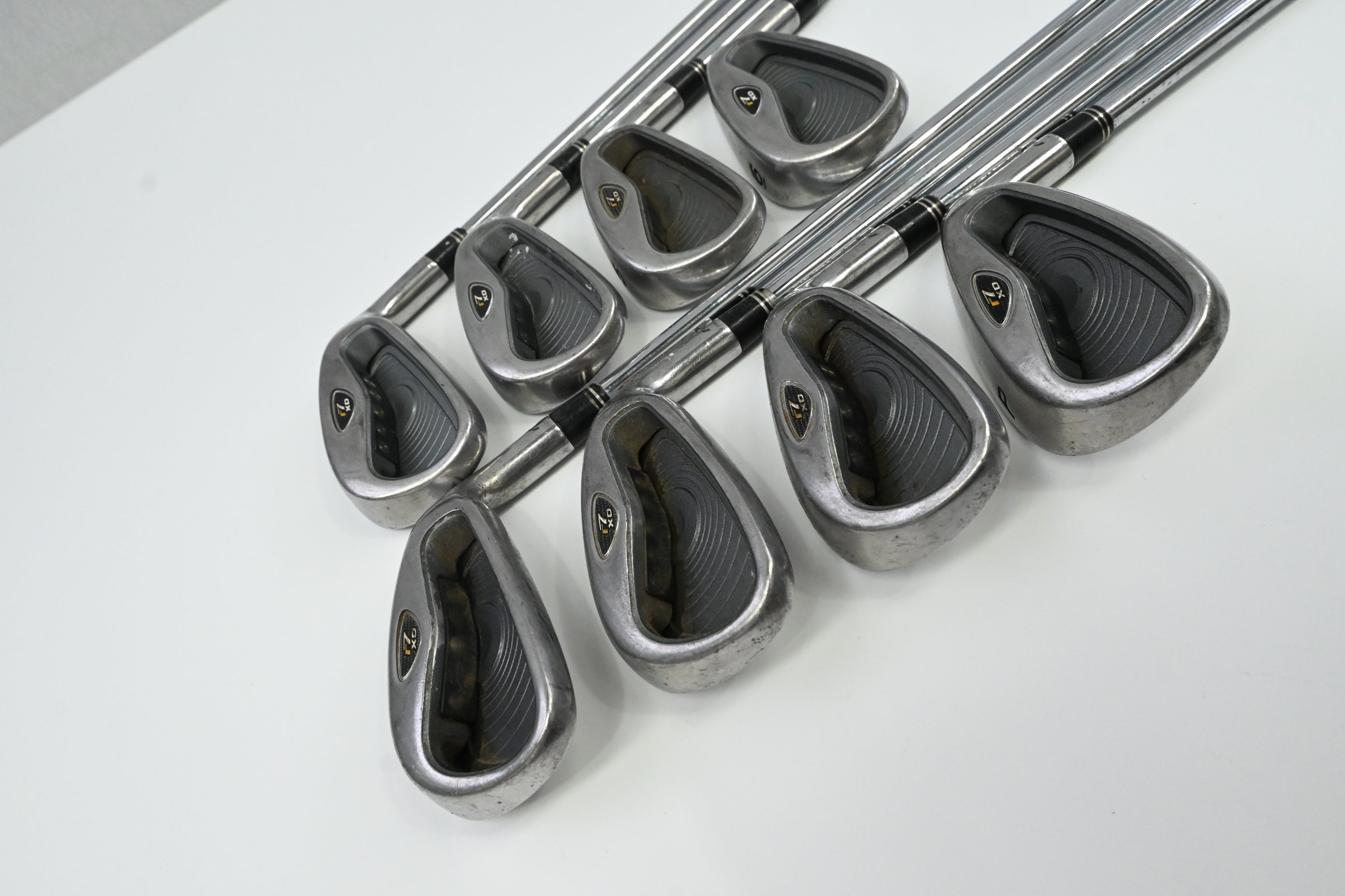 Taylormade R7 XD Irons / 3-PW / Stiff Flex Taylormade T-Step Ultralite Shafts