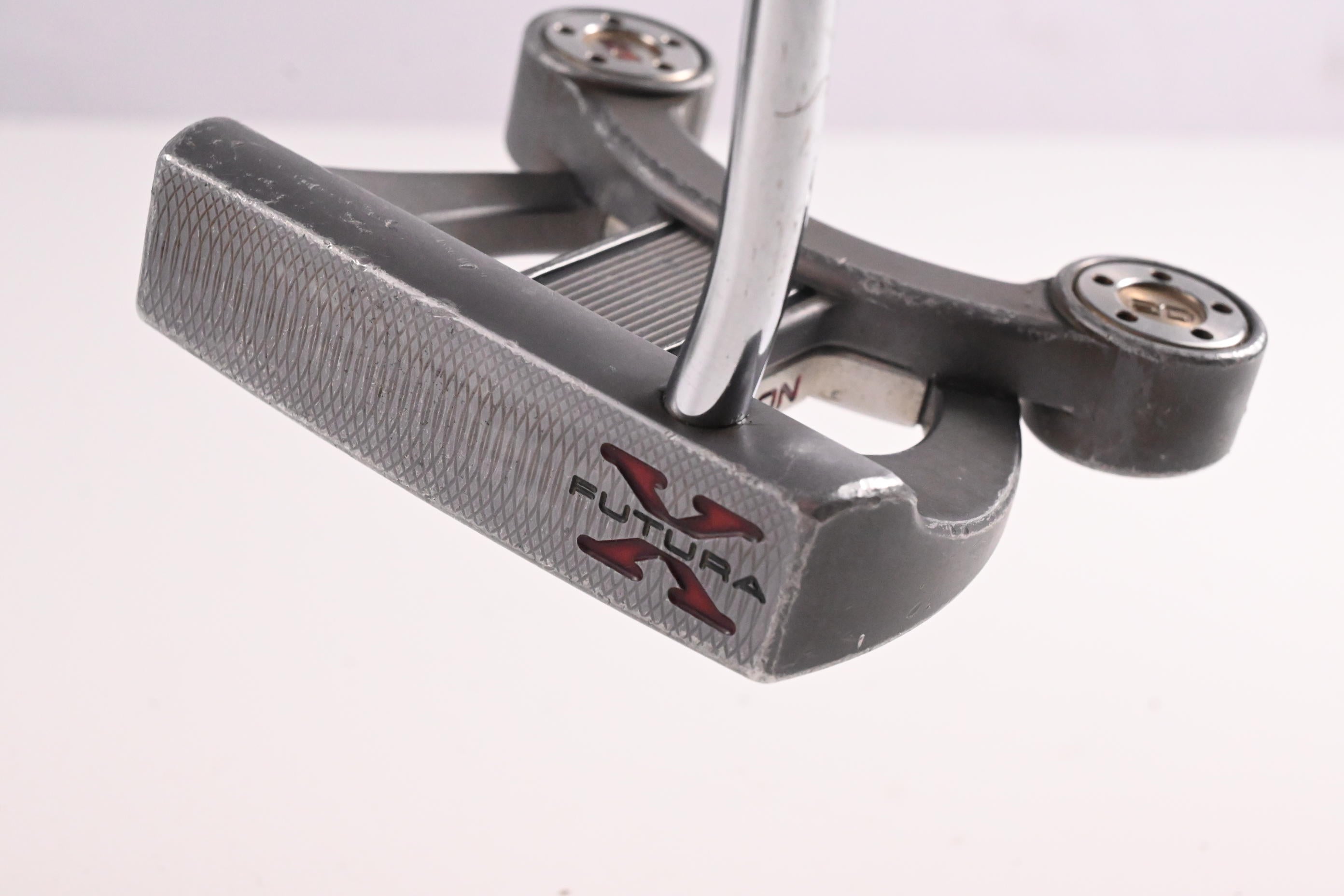 Scotty Cameron Futura X Putter / 34 Inch
