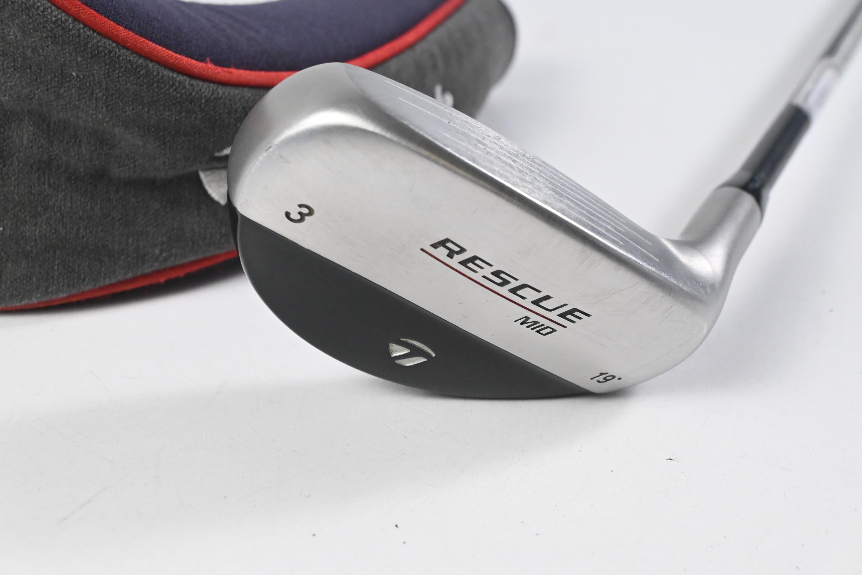 Taylormade Rescue Mid #3 Hybrid / 19 Degree / Regular Flex Taylormade UG65 Shaft