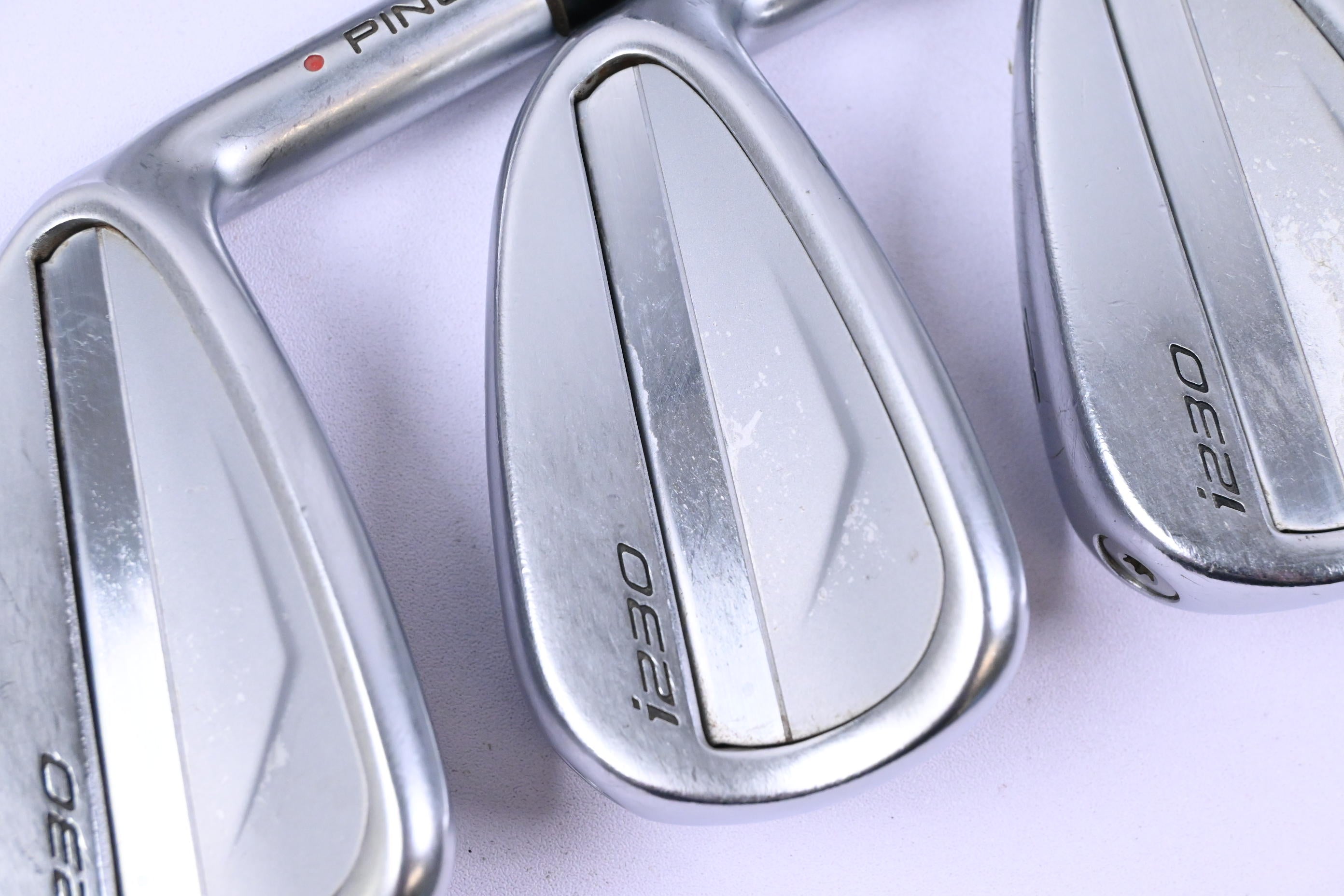 Ping i230 Irons / 5-PW+GW / Red Dot / Regular Flex Elevate MPH 95 Shafts