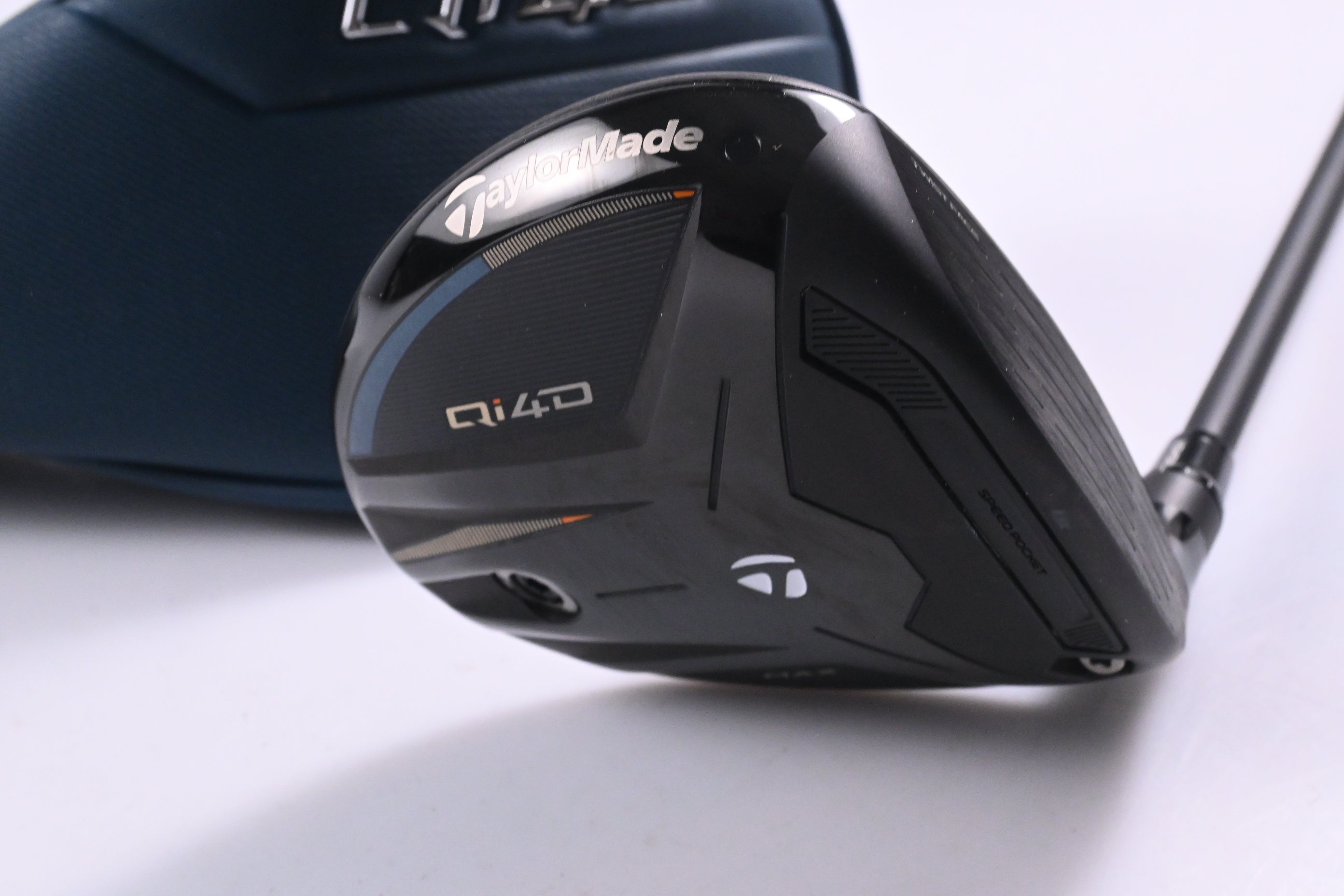 Taylormade Qi4D Max #3 Wood / 15 Degree / Regular Flex Reax 65 Shaft