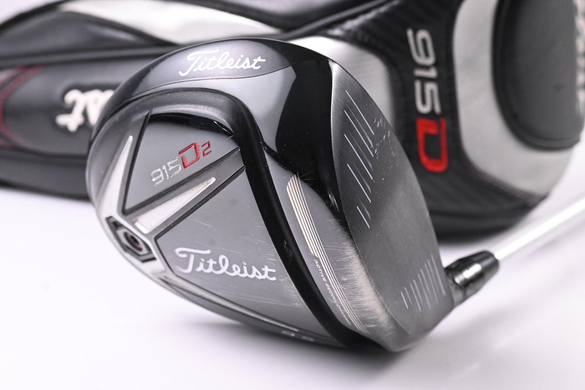 Titleist 915 D2 Driver / 9.5 Degree / Stiff Flex Aldila Rogue Black 70 Shaft