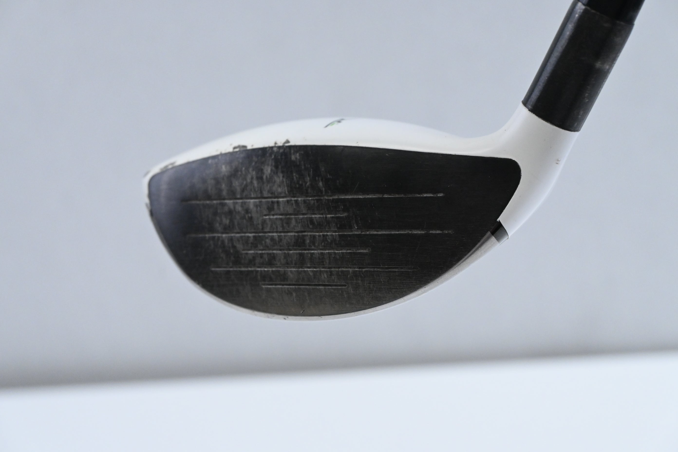 Taylormade RBZ Tour #5 Wood / 18 Degree / Stiff Flex Matrix Ozik Xcon-7 Shaft