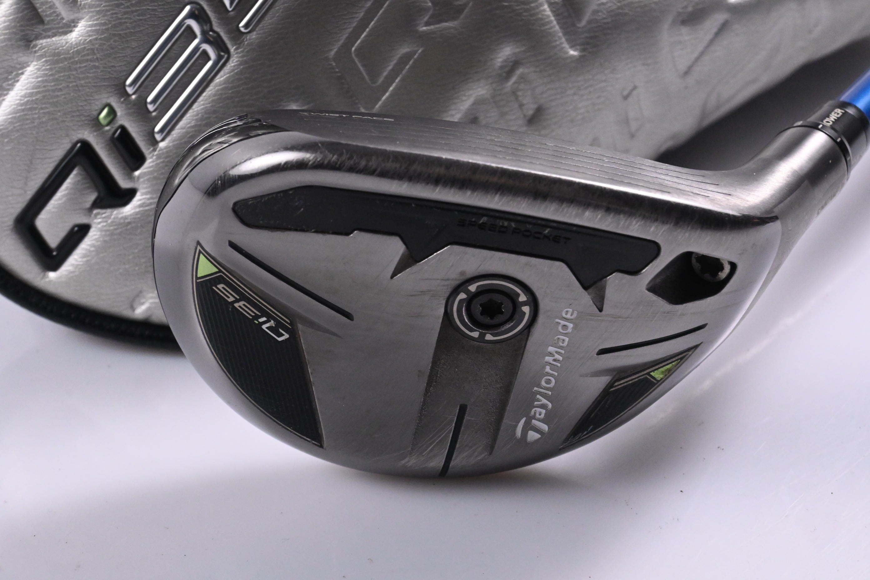 Taylormade Qi35 #4 Hybrid / 22 Degree / Regular Flex ACCRA GX Blue