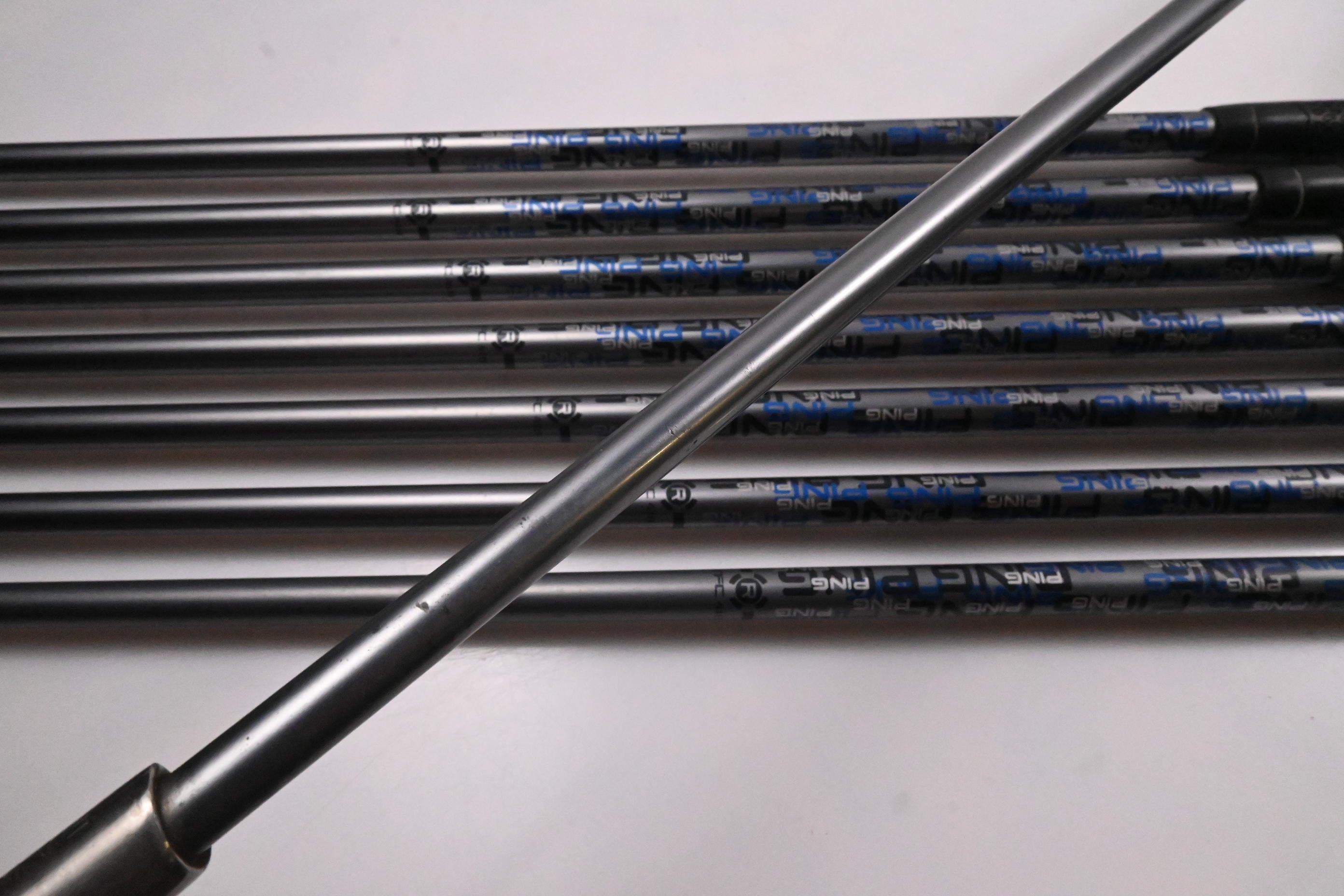 Ping G30 Irons 4-PW-SW / Regular Flex Ping TFC419 Shafts