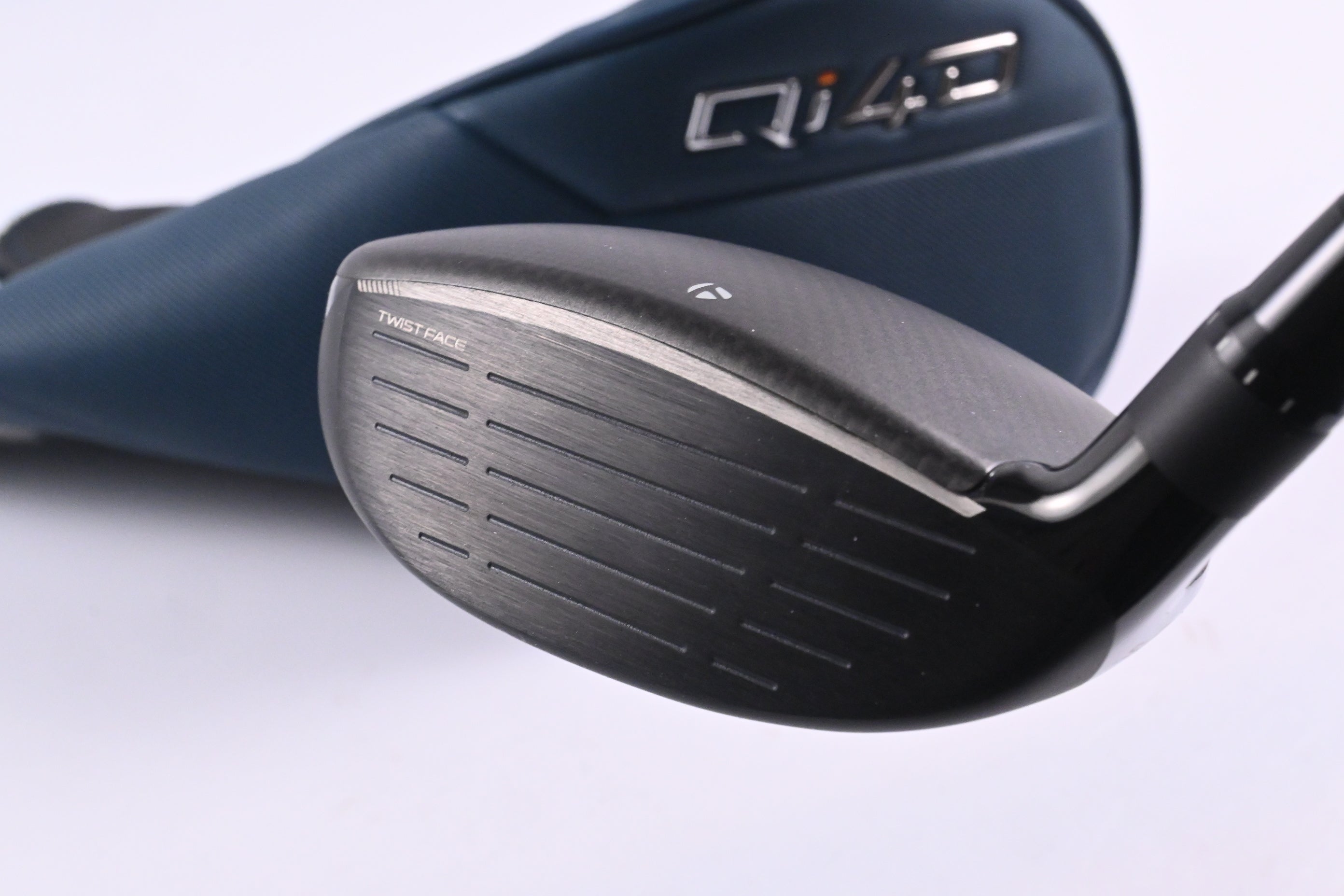 Taylormade Qi4D Max #3 Wood / 15 Degree / Regular Flex Reax 65 Shaft