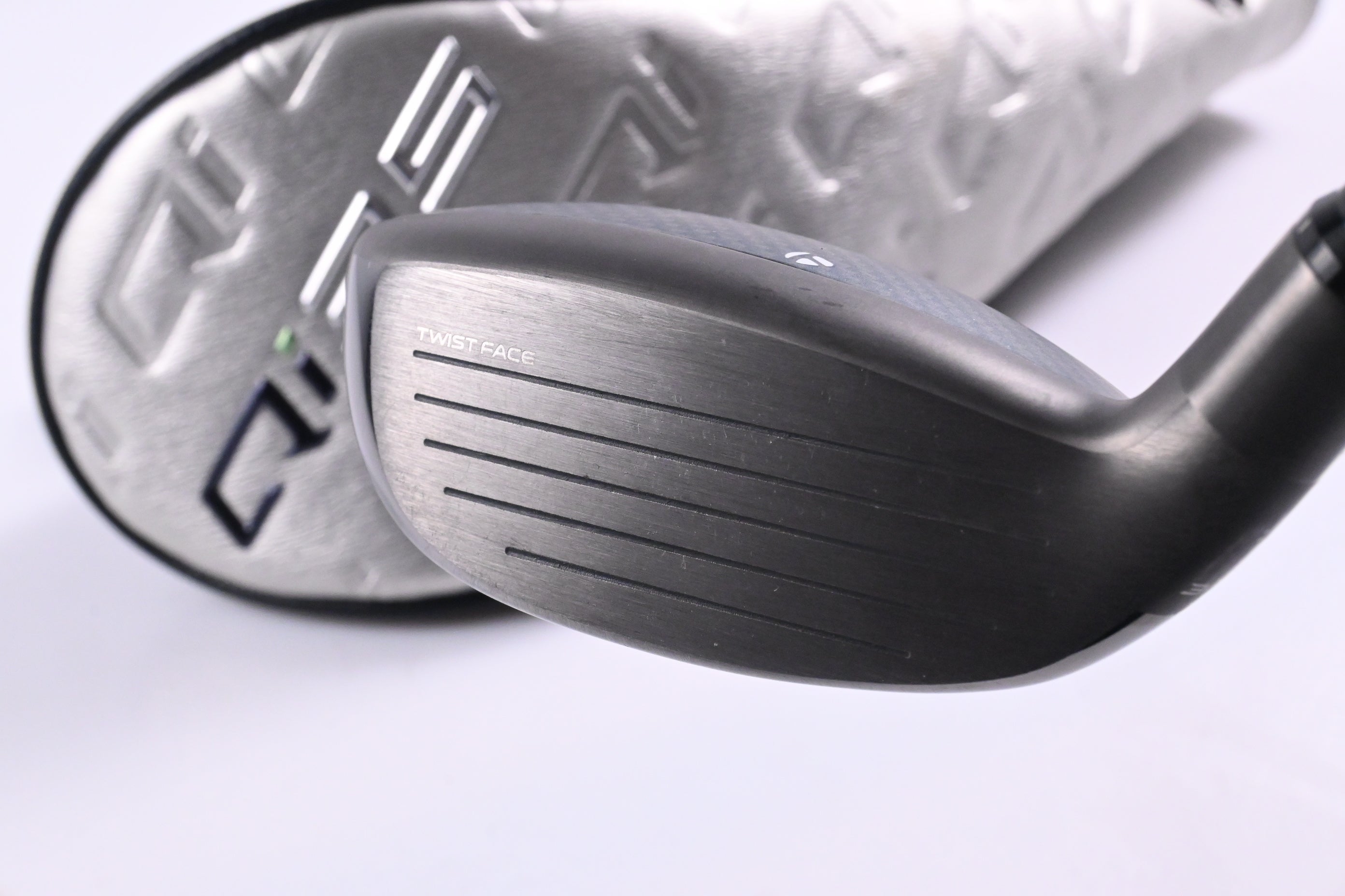 Taylormade Qi35 #3 Hybrid / 19 Degree / Stiff Flex UST Recoil Dart 80 Shaft