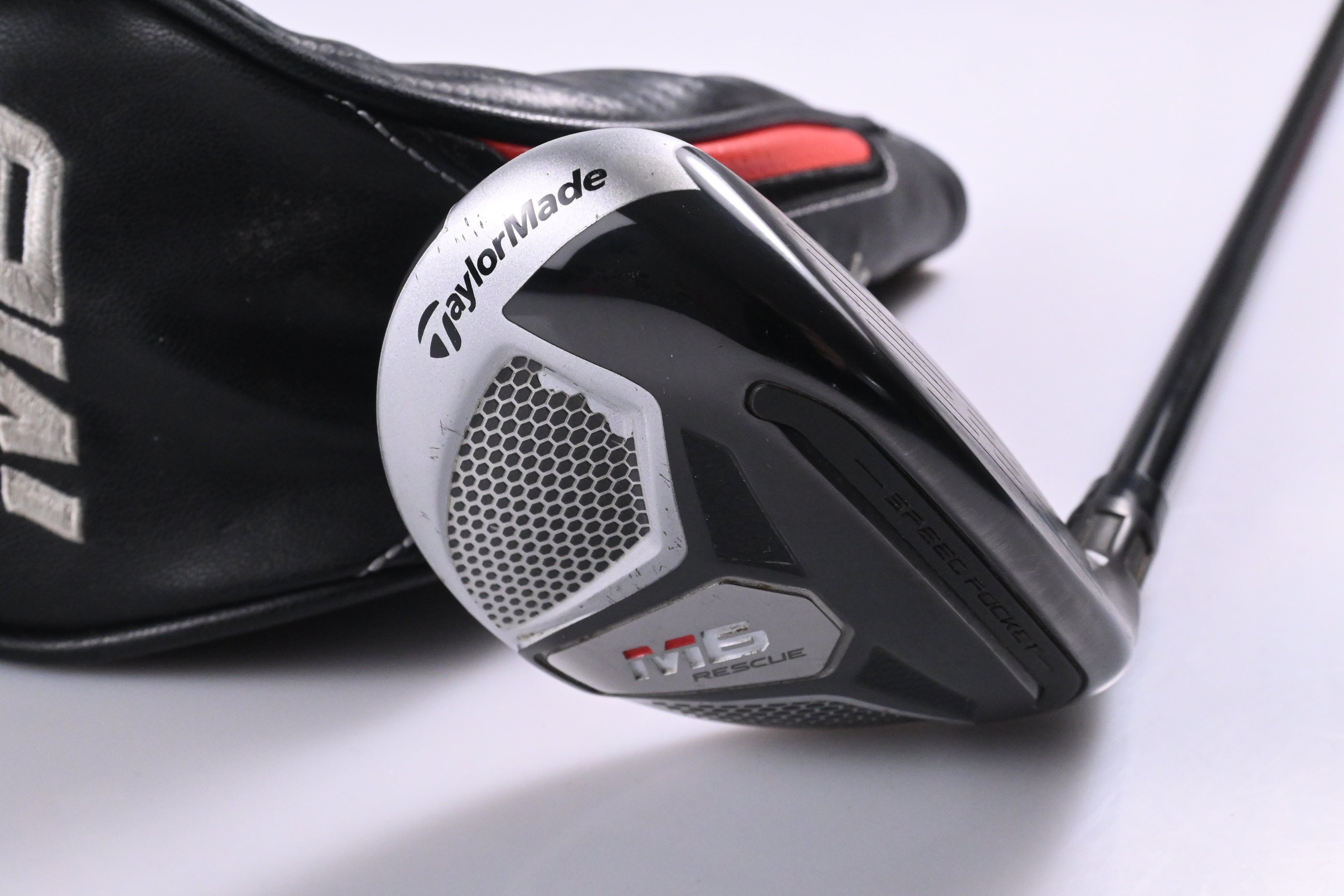 Taylormade M6 #5 Hybrid / 25 Degree / Regular Flex Fujikura Atmos Orange 6