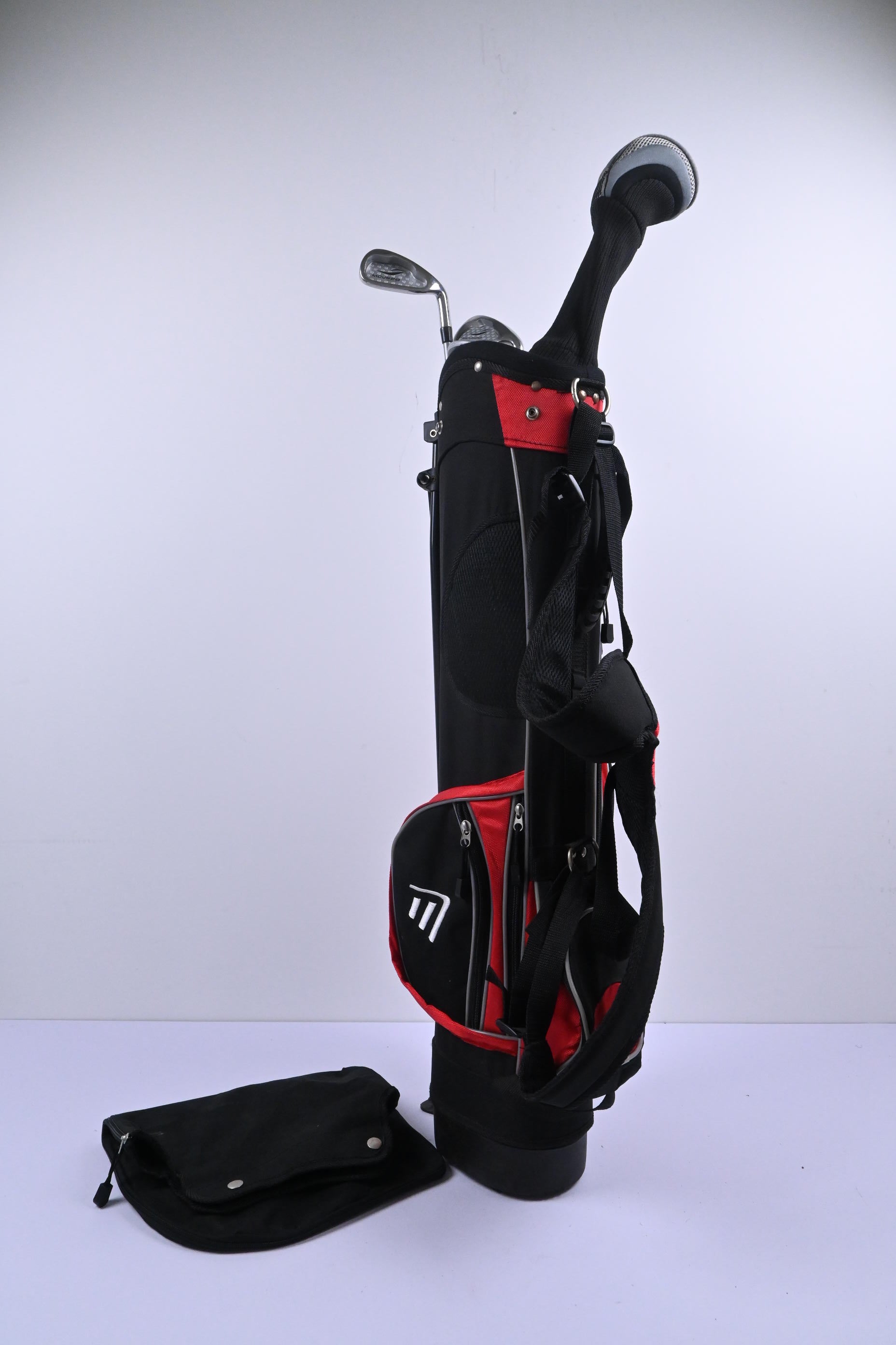 Junior Masters MC-J520 Package Set / Wood, Irons, Putter, Bag
