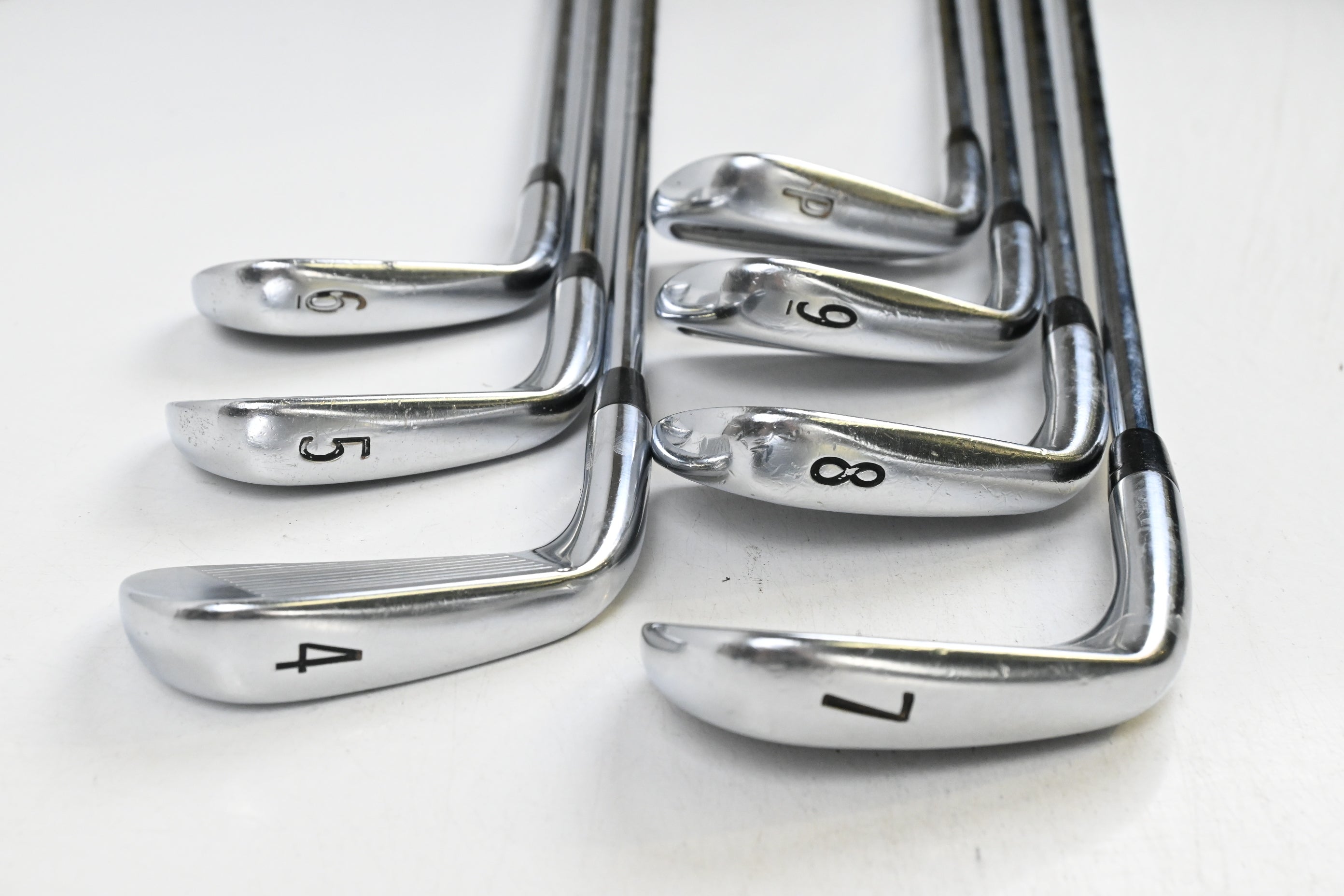 Titleist 716 CB Irons / 4-PW / Stiff Flex Dynamic Gold S300 Shafts