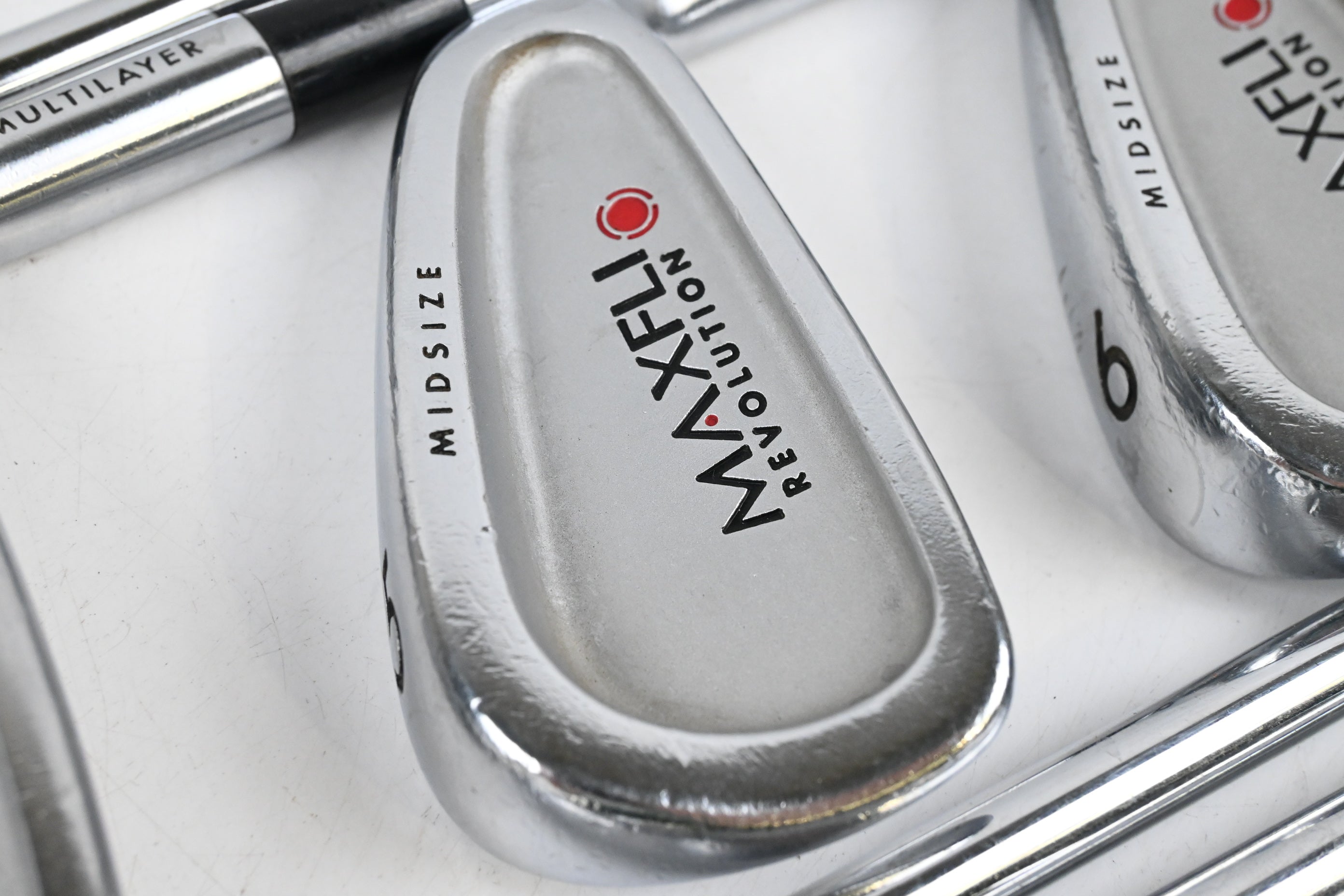 Maxfli Revolution Red Dot Irons / 3-PW / Regular Flex Dynalite Gold R300 Shafts
