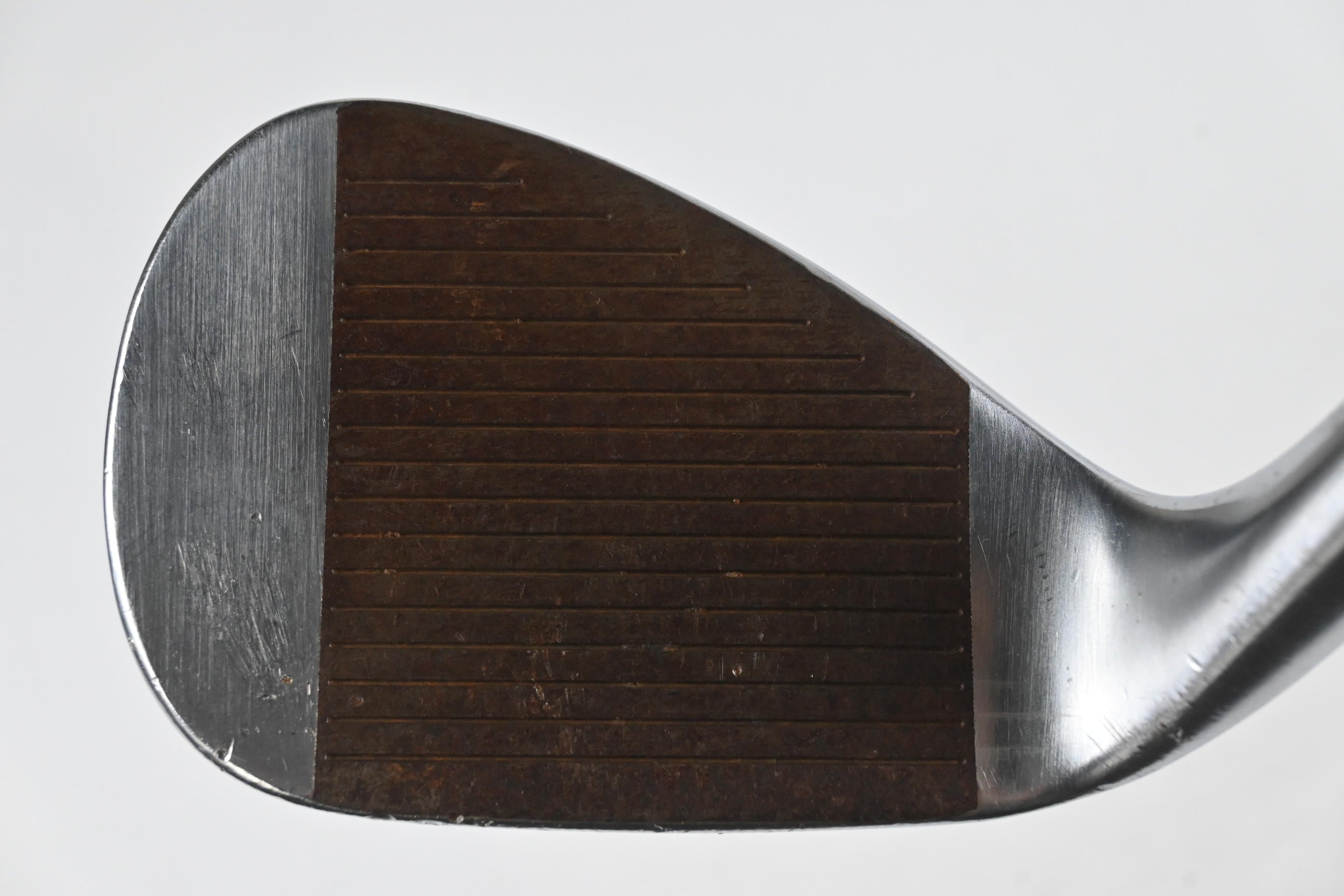 Taylormade Milled Grind 2 Gap Wedge / 52 Degree / Stiff Flex Dynamic Gold S200
