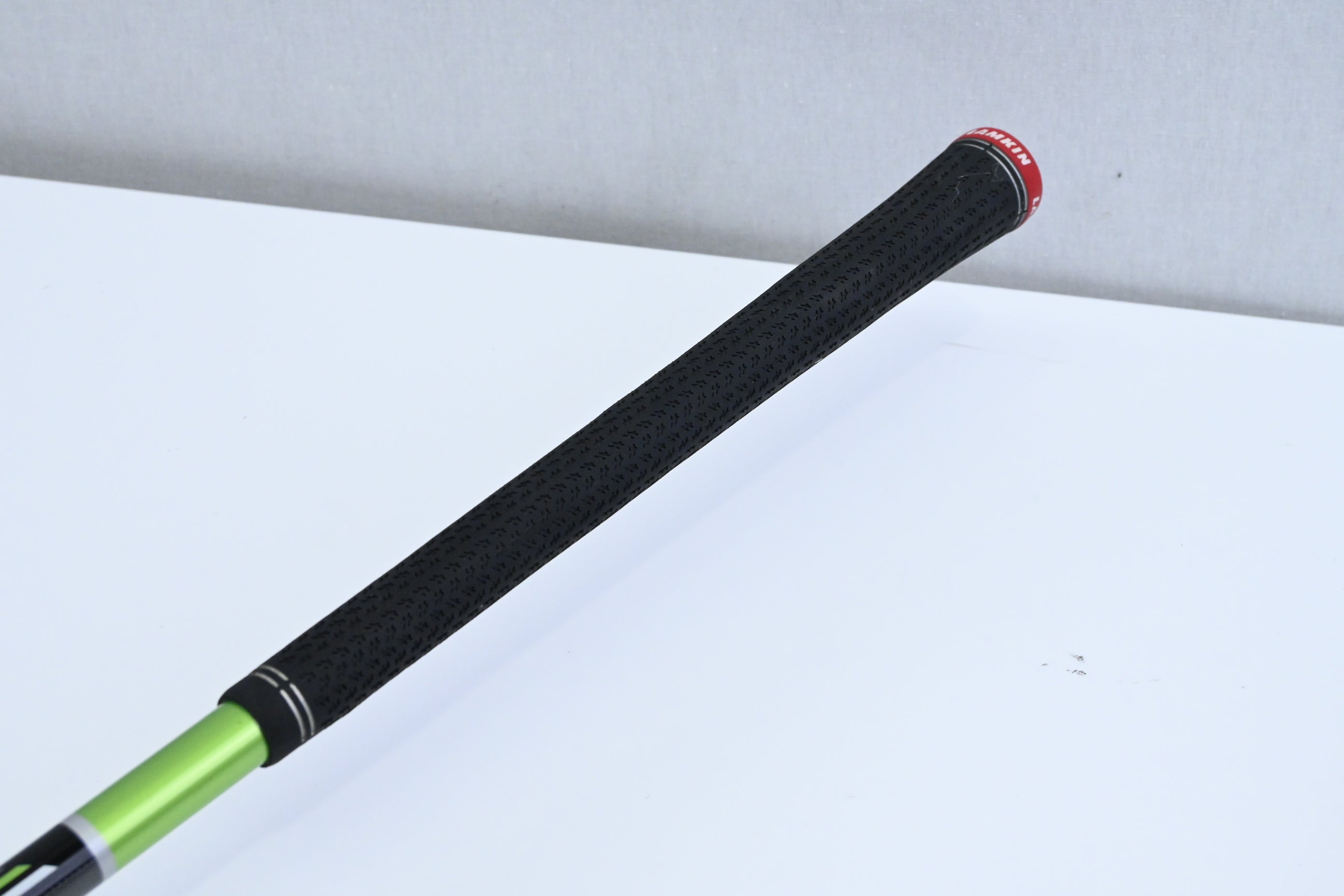 Taylormade RBZ Tour #5 Wood / 18 Degree / Stiff Flex Matrix Ozik Xcon-7 Shaft