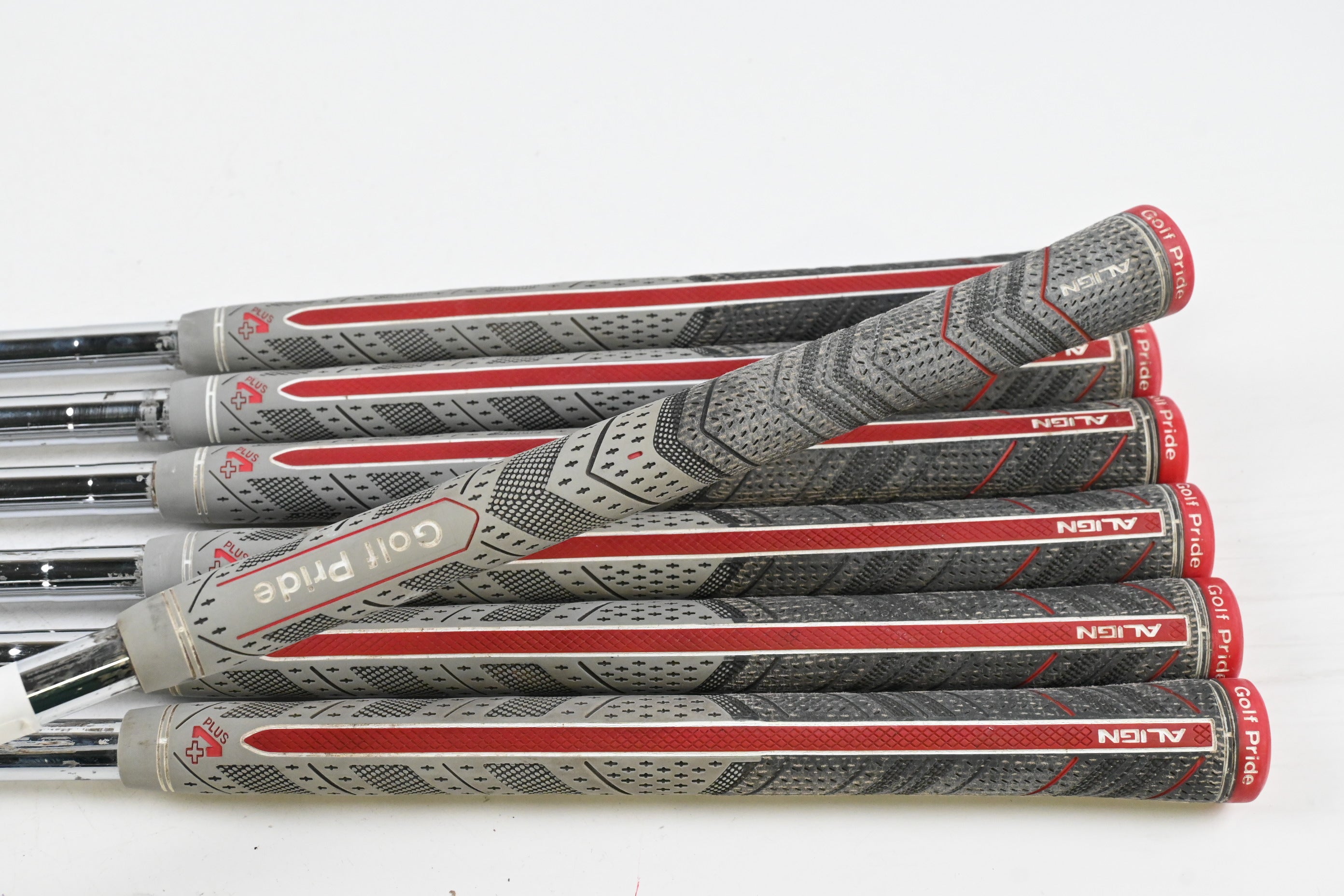 Titleist 716 CB Irons / 4-PW / Stiff Flex Dynamic Gold S300 Shafts