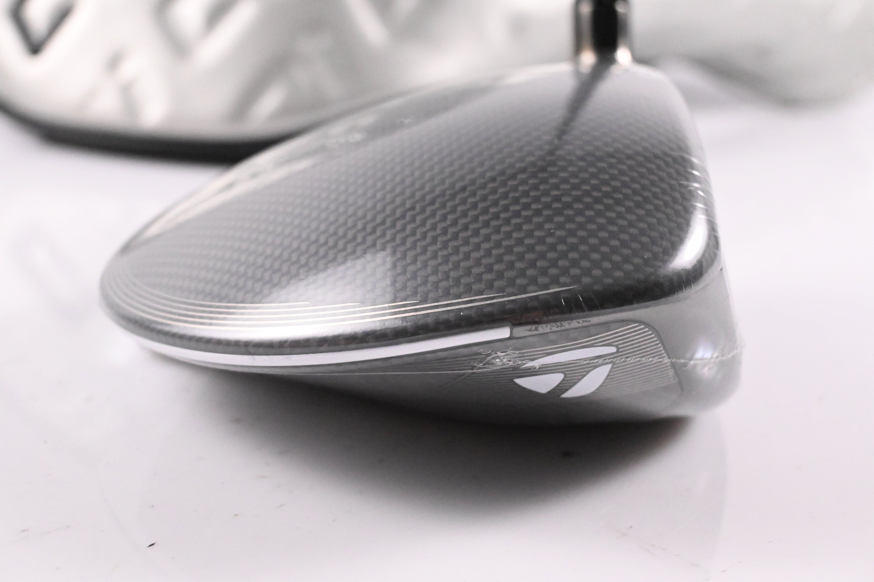 Taylormade Qi35 Max Lite Driver / 12 Degree / Senior Flex Mitsubishi Vanquish 4