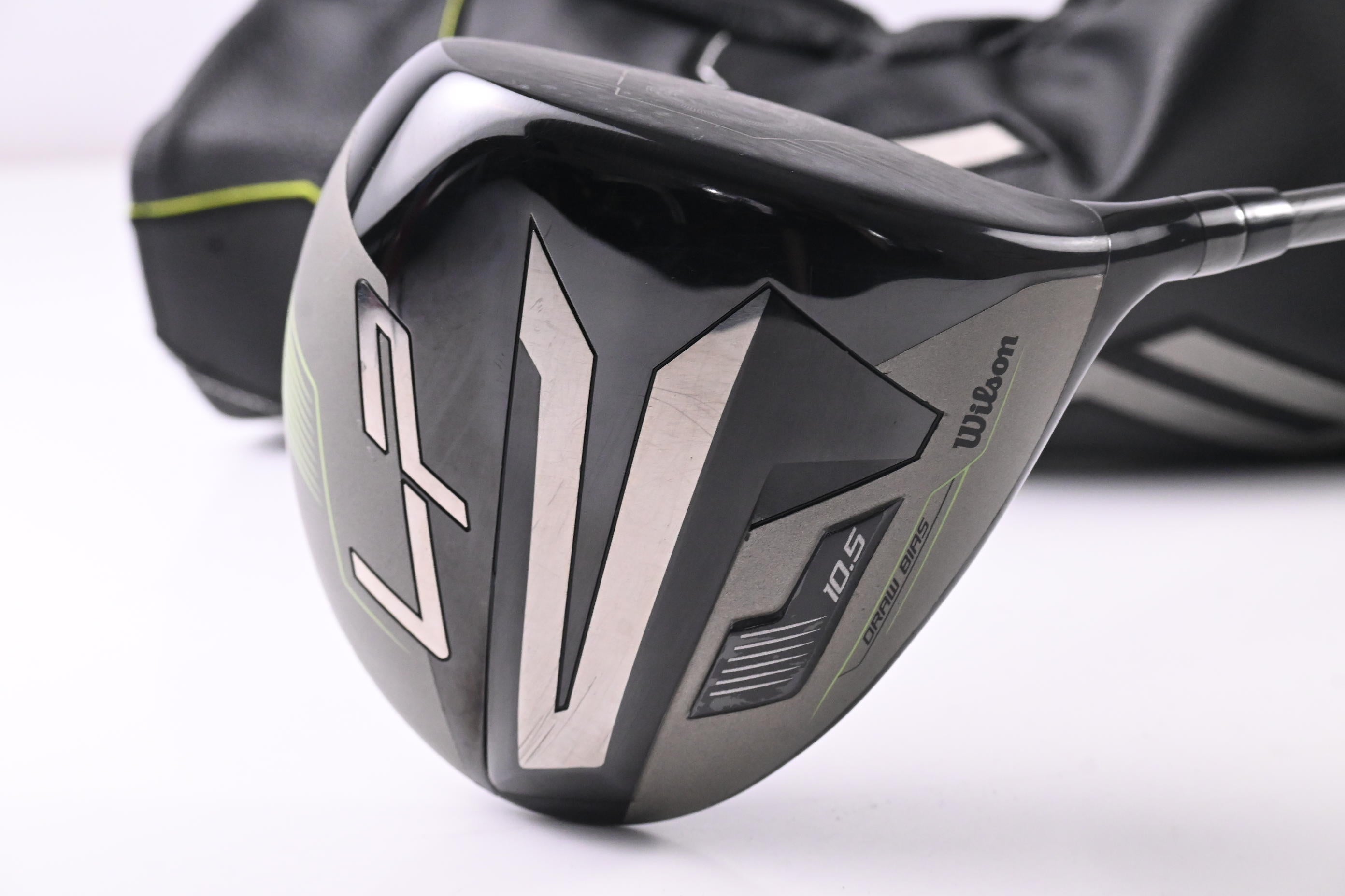 Wilson Launch Pad 2022 Driver / 10.5 Degree / Regular Flex EvenFlow 55 Shaft
