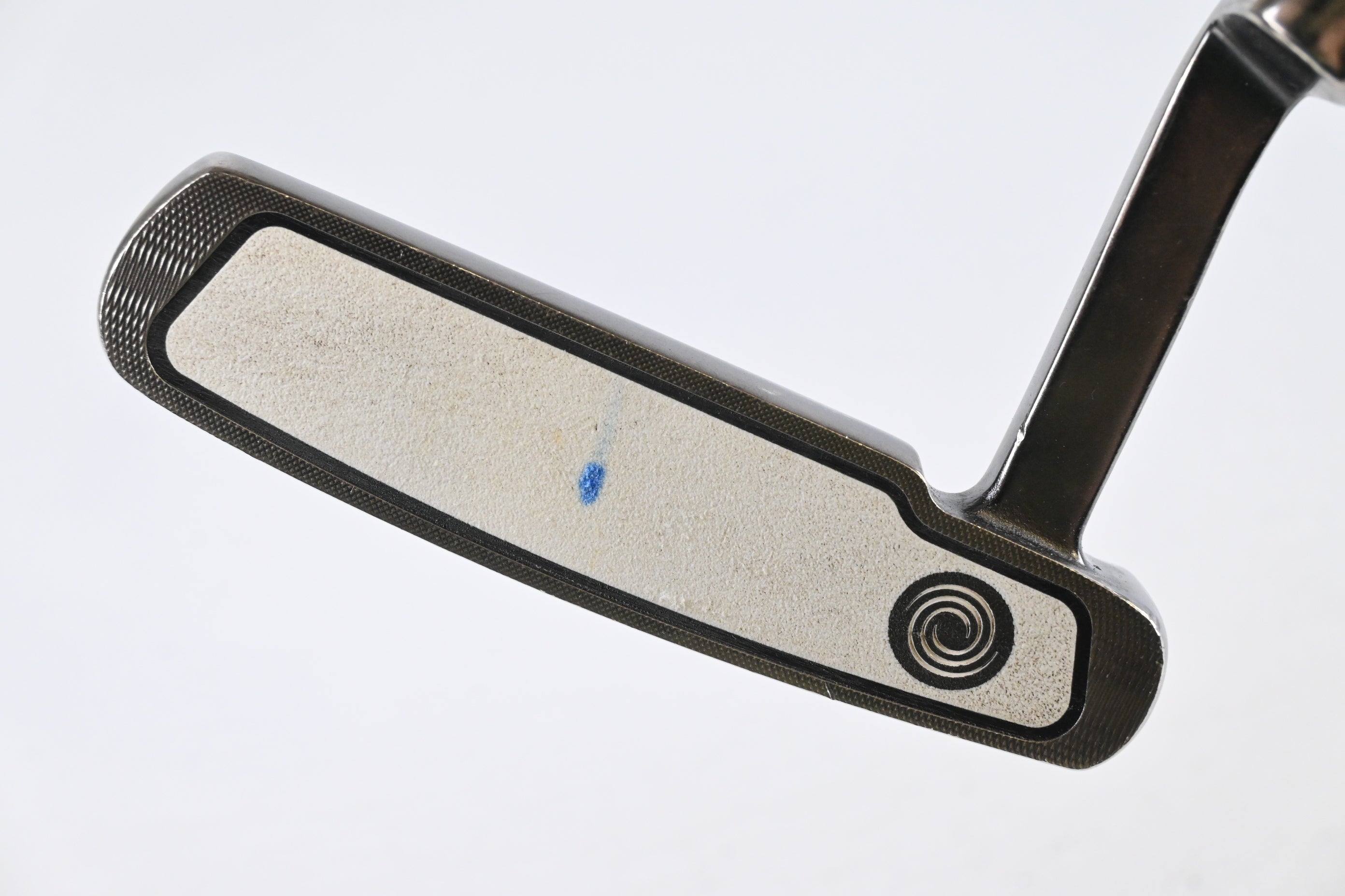 Odyssey White Ice 330 Mallet Putter / 32 Inch