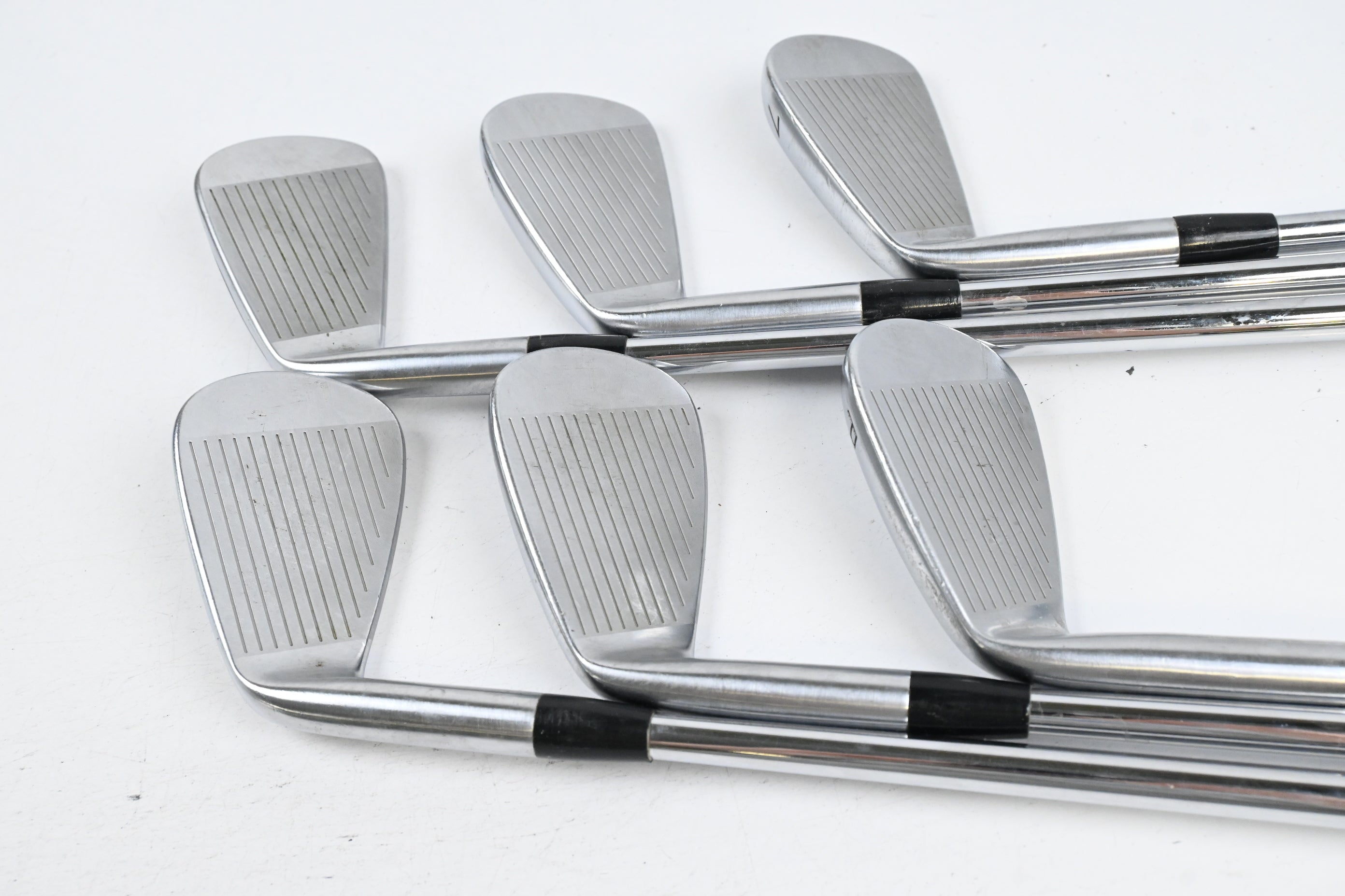 Taylormade P.7CB/P770 Combo Irons / 5-PW / Regular Flex Project X Precision Shafts