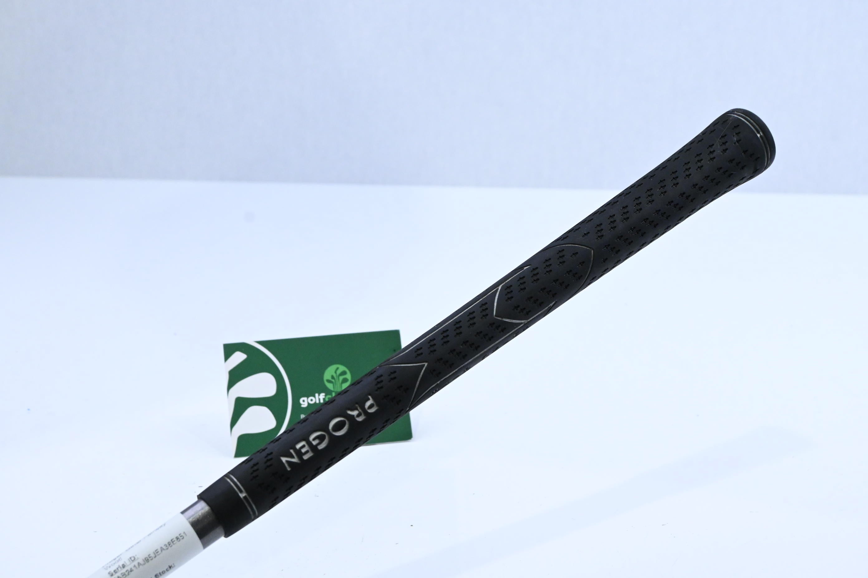 Progen FB2 #5 Fairway / 18 Degree / Regular Flex FB2 Shaft