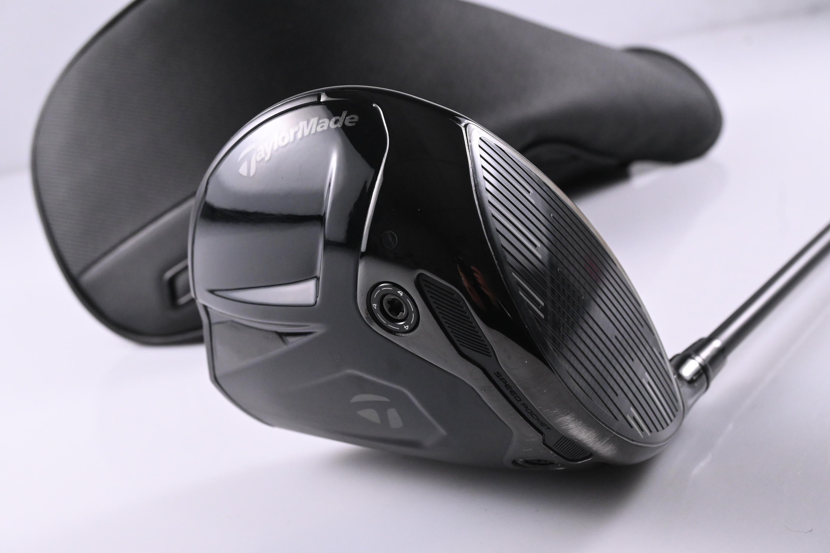 Taylormade Qi4D Max Shadowfall Driver / 9 Degree / Stiff Flex Reax 50 Shaft
