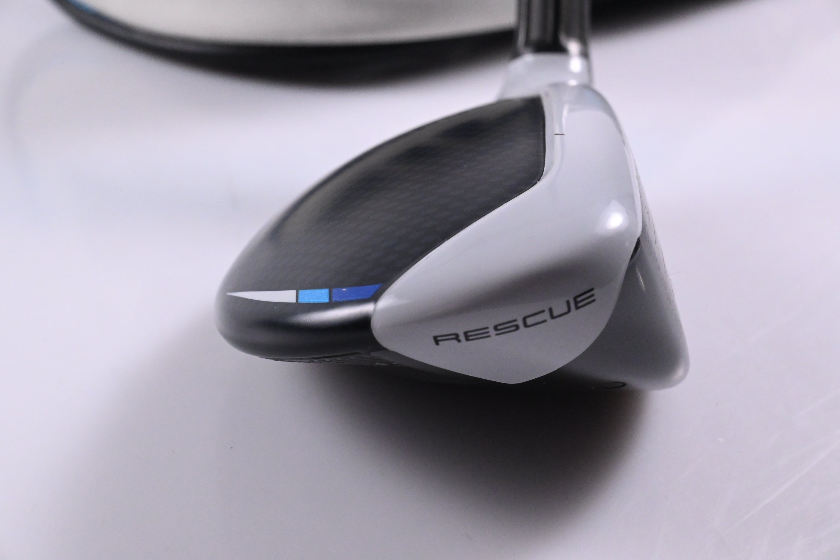 Taylormade SIM2 Max #3 Hybrid / 19 Degree / Regular Flex Fujikura Ventus Blue 6