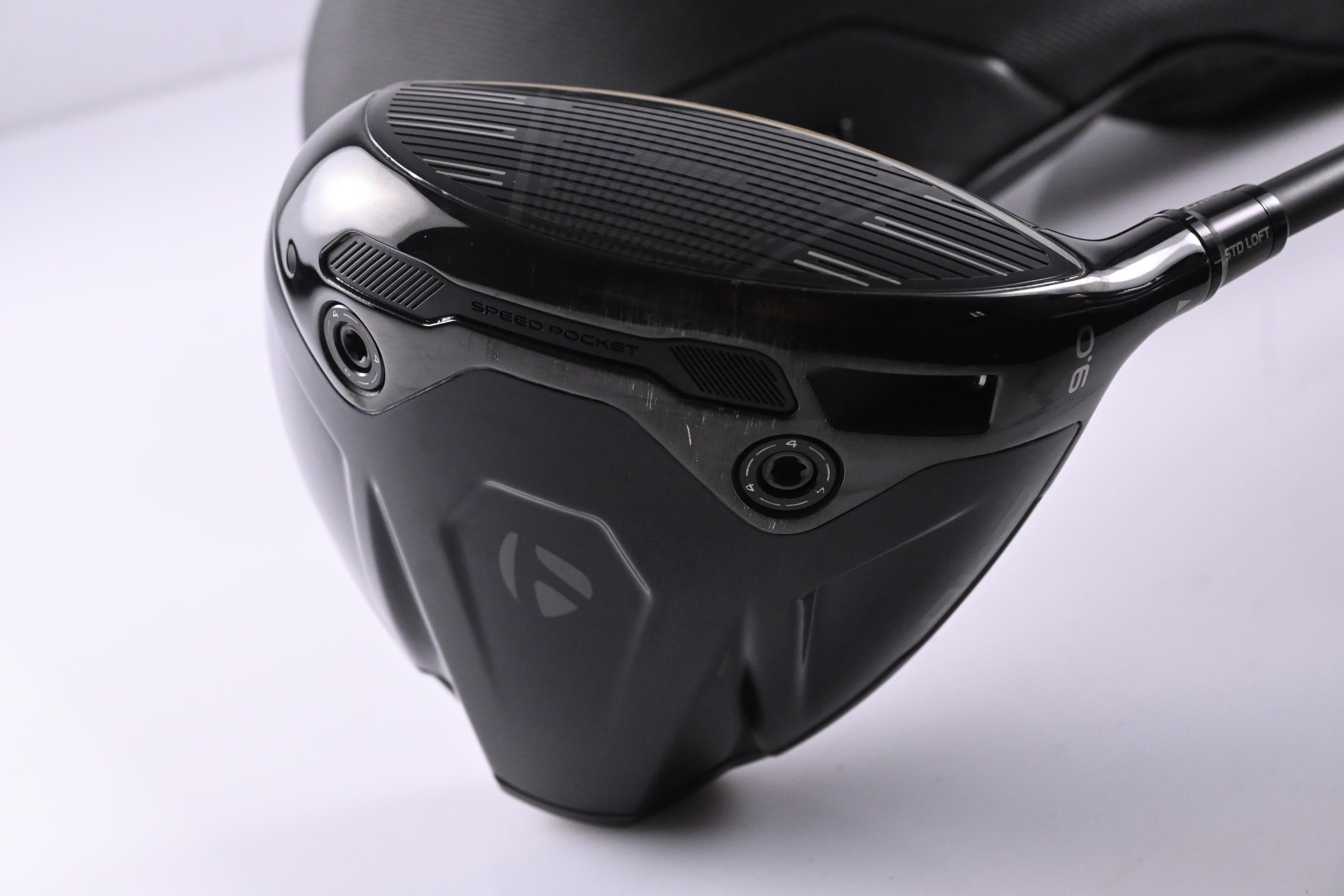 Taylormade Qi4D Max Shadowfall Driver / 9 Degree / Stiff Flex Reax 50 Shaft