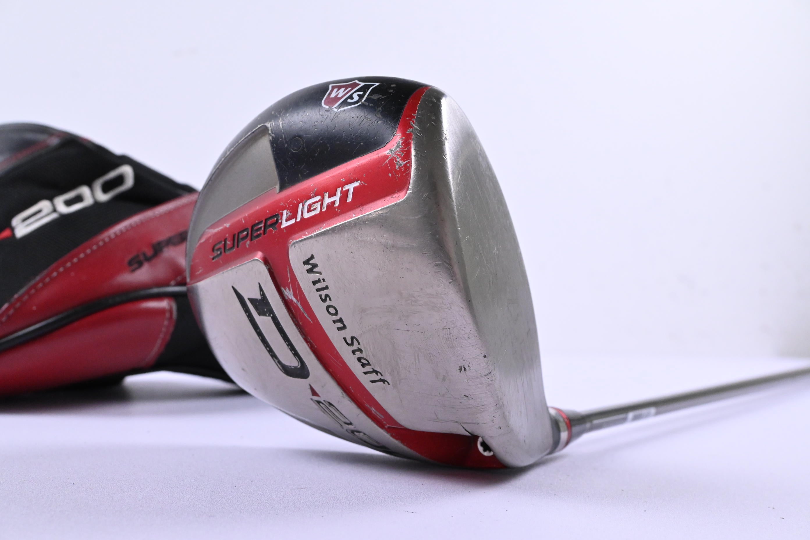 Wilson Staff D200 Driver / 13 Degree / Regular Flex UST Elements Chrome 44 Shaft