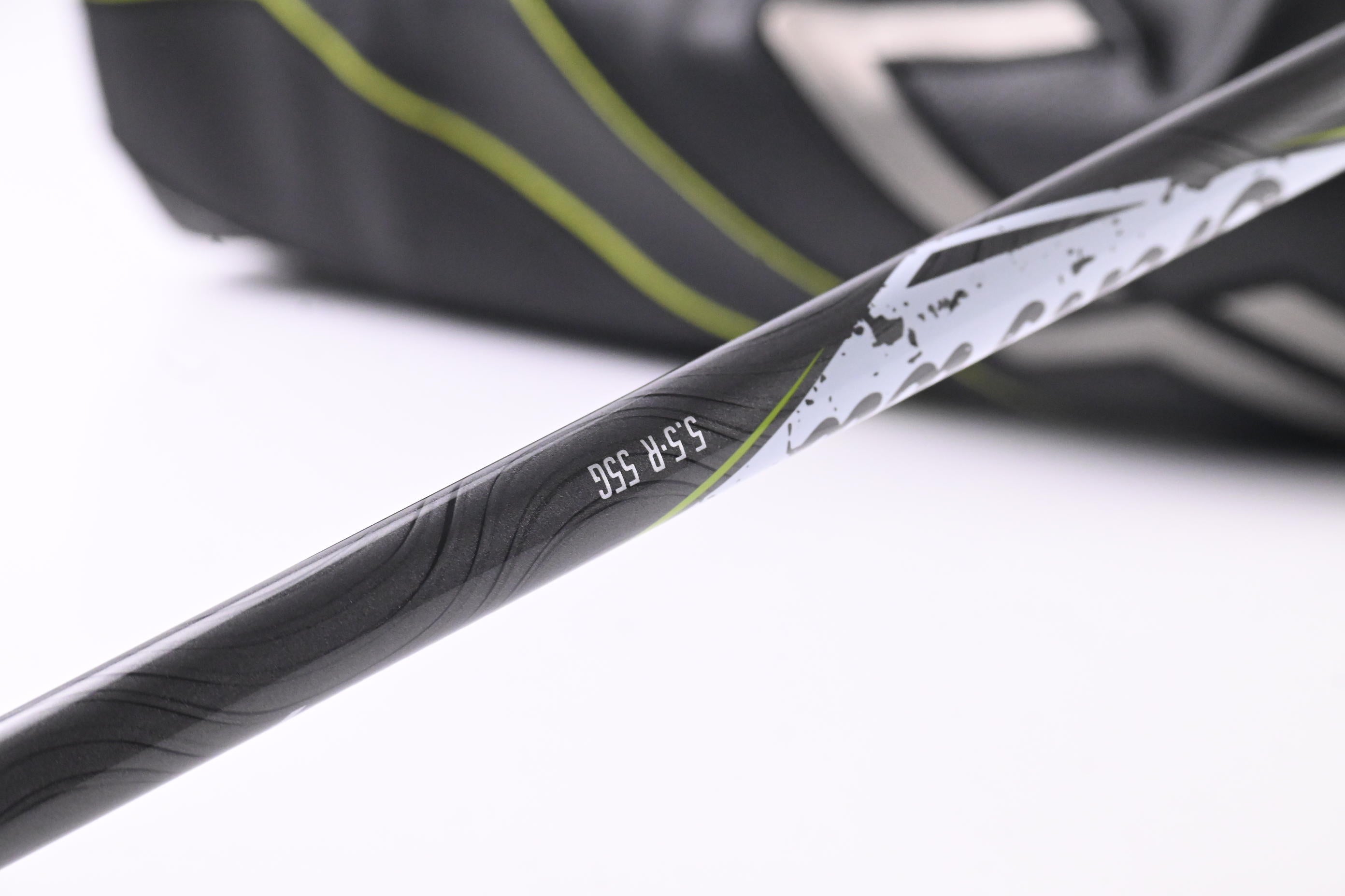 Wilson Launch Pad 2022 Driver / 10.5 Degree / Regular Flex EvenFlow 55 Shaft