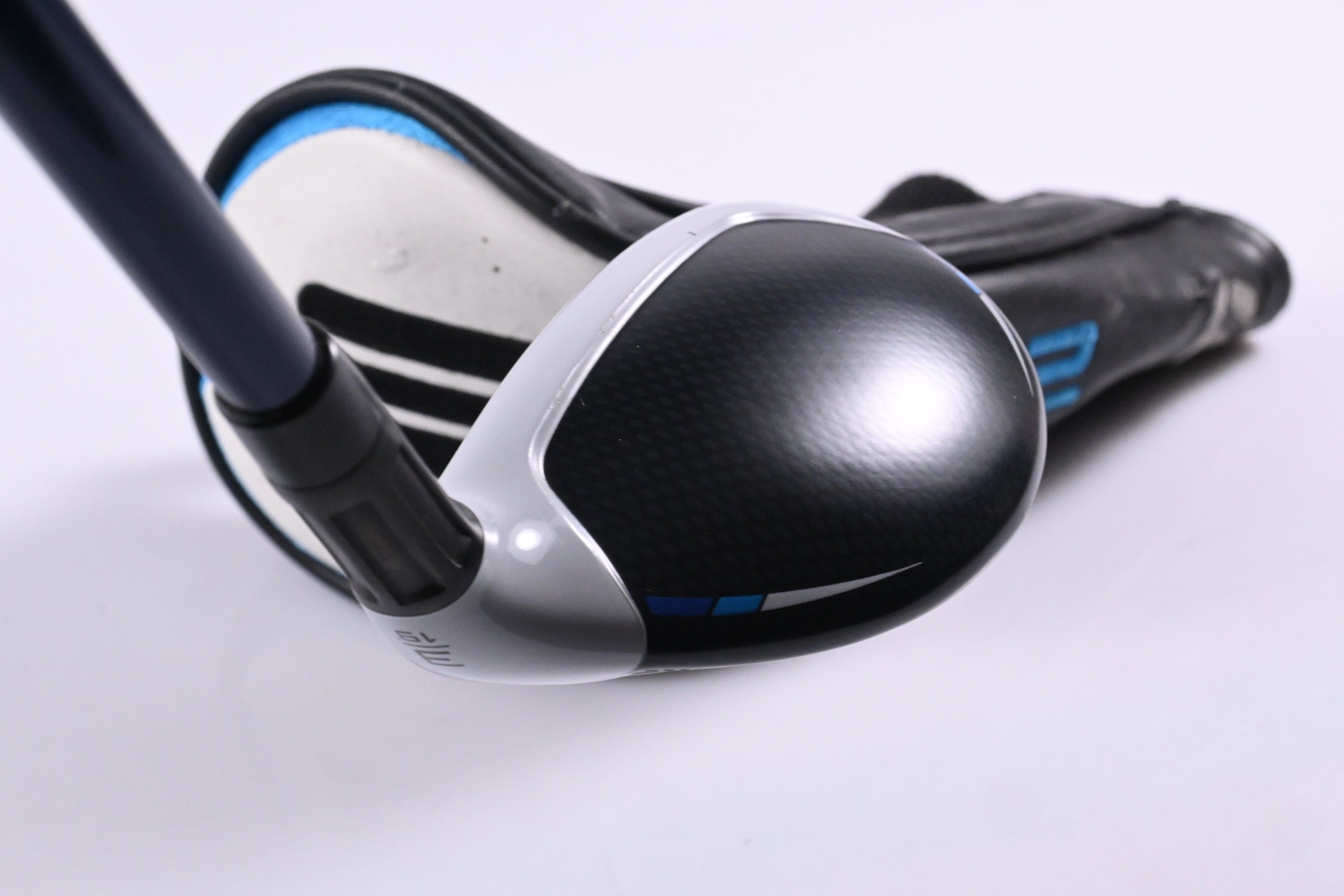 Taylormade SIM2 Max #3 Hybrid / 19 Degree / Regular Flex Fujikura Ventus Blue 6