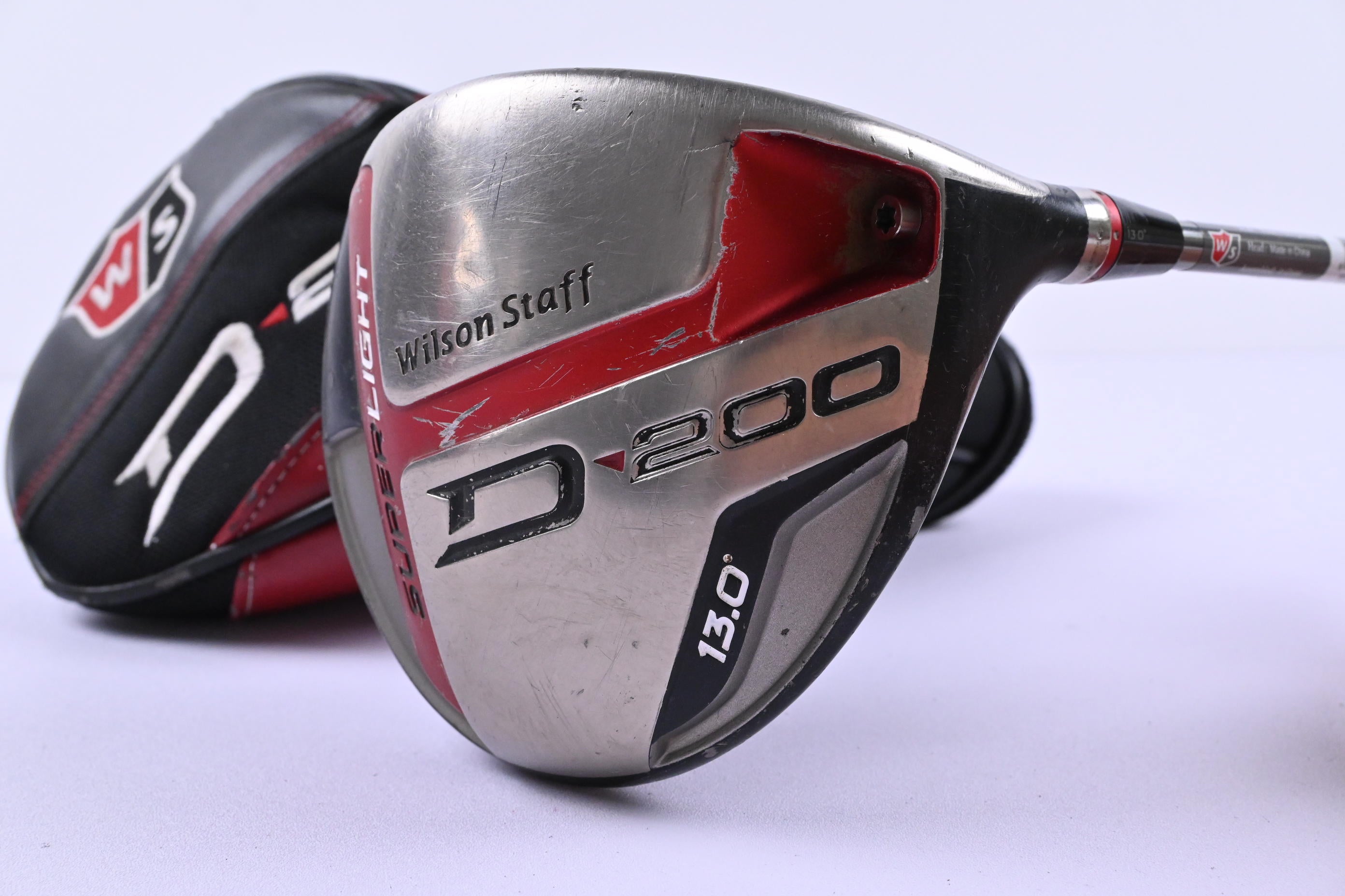 Wilson Staff D200 Driver / 13 Degree / Regular Flex UST Elements Chrome 44 Shaft