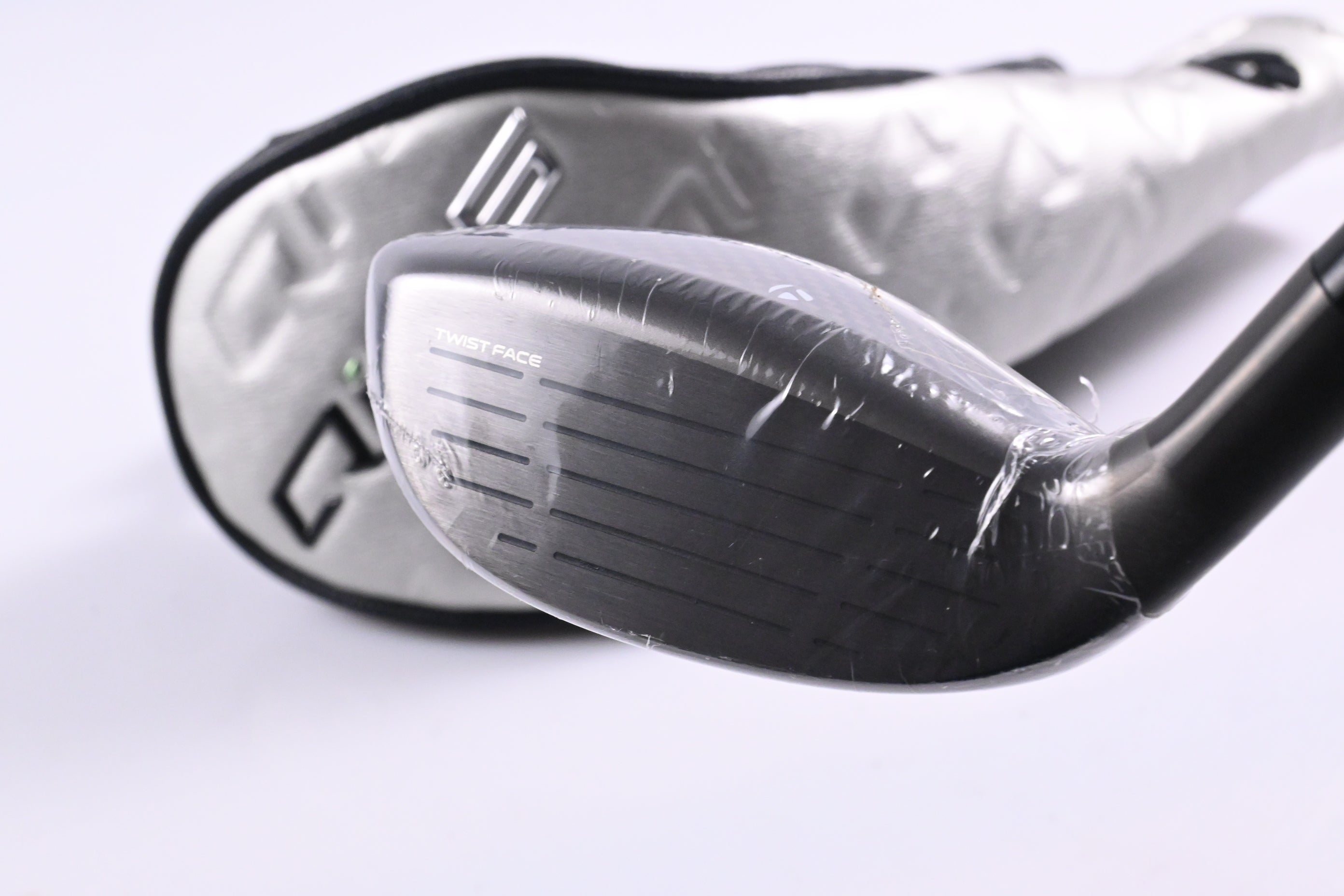 Taylormade Qi35 Max #4 Hybrid / 23 Degree / Regular Flex Air Speeder 50 Shaft