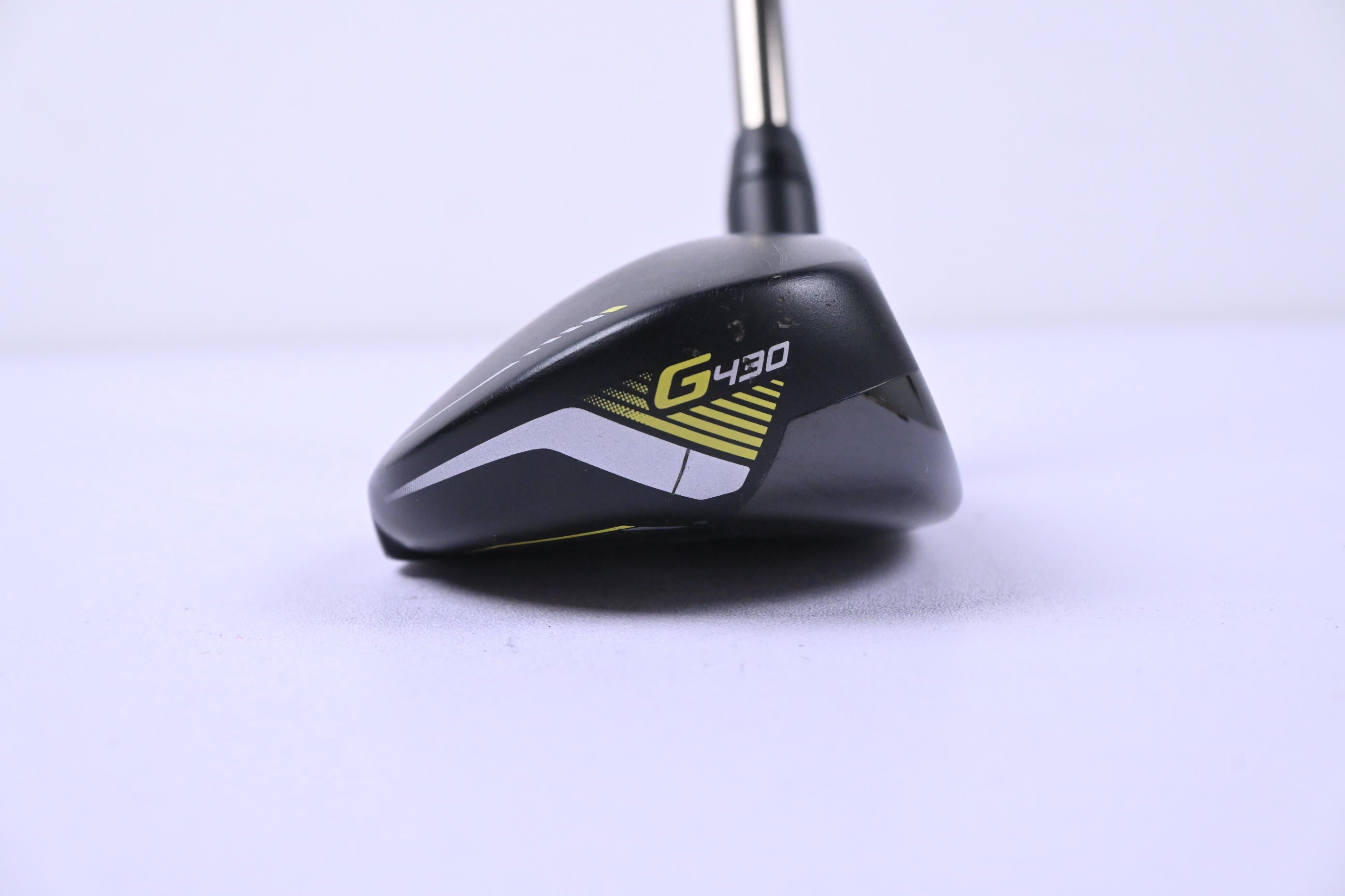 Ping G430 #4 Hybrid / 22 Degree / Regular Flex Ping Tour 2.0 Chrome 85 Shaft