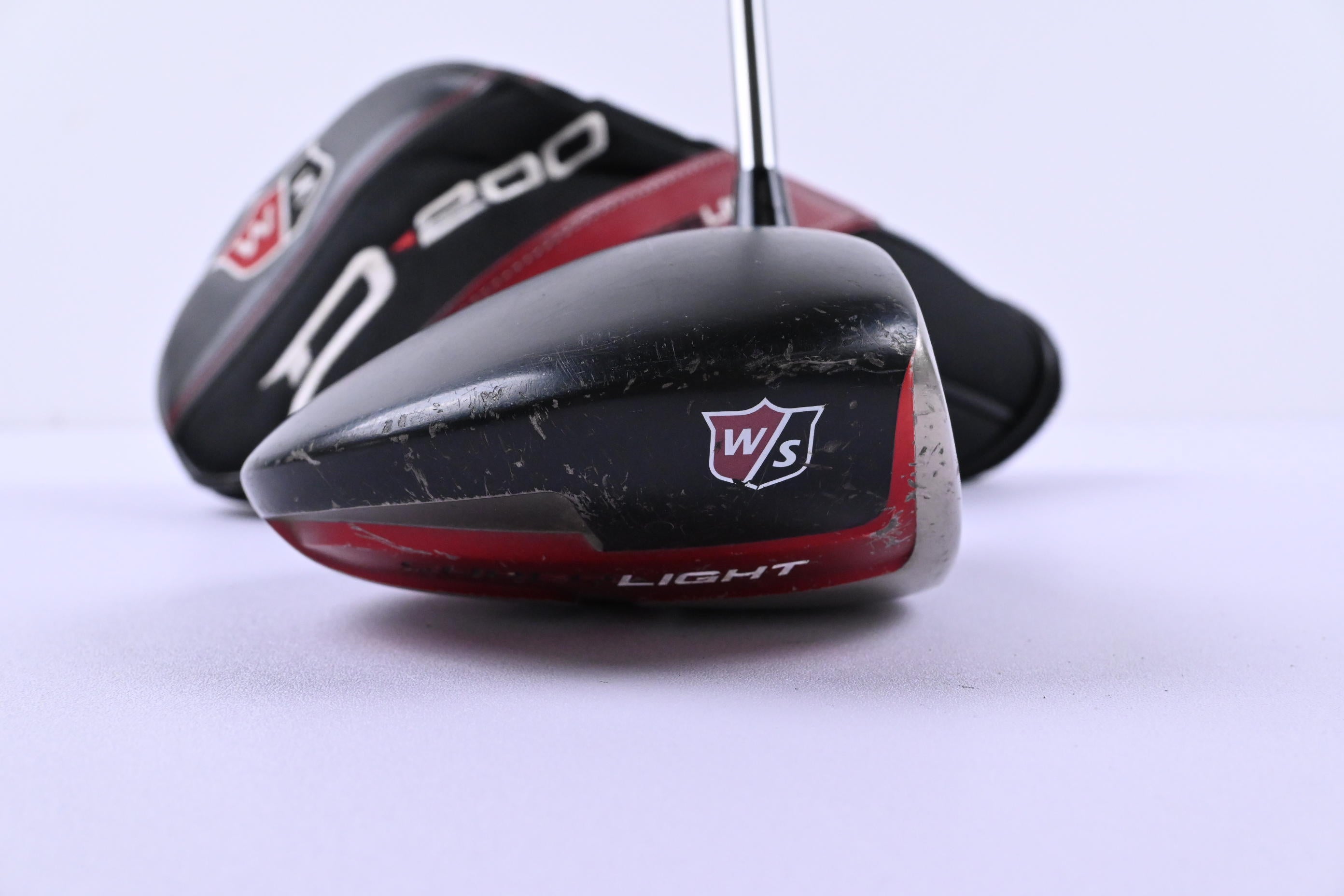Wilson Staff D200 Driver / 13 Degree / Regular Flex UST Elements Chrome 44 Shaft