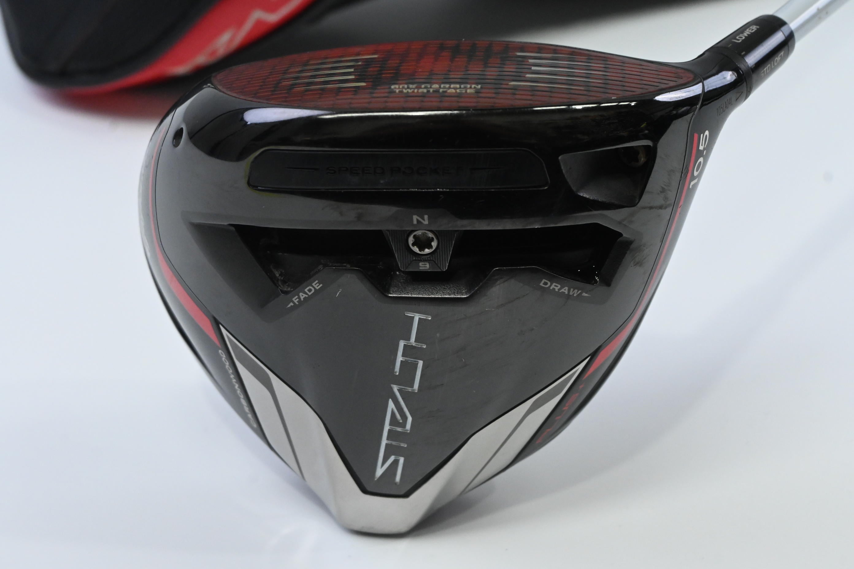 Taylormade Stealth Plus Driver / 10.5 Degree / Stiff Flex Fujikura Speeder 661