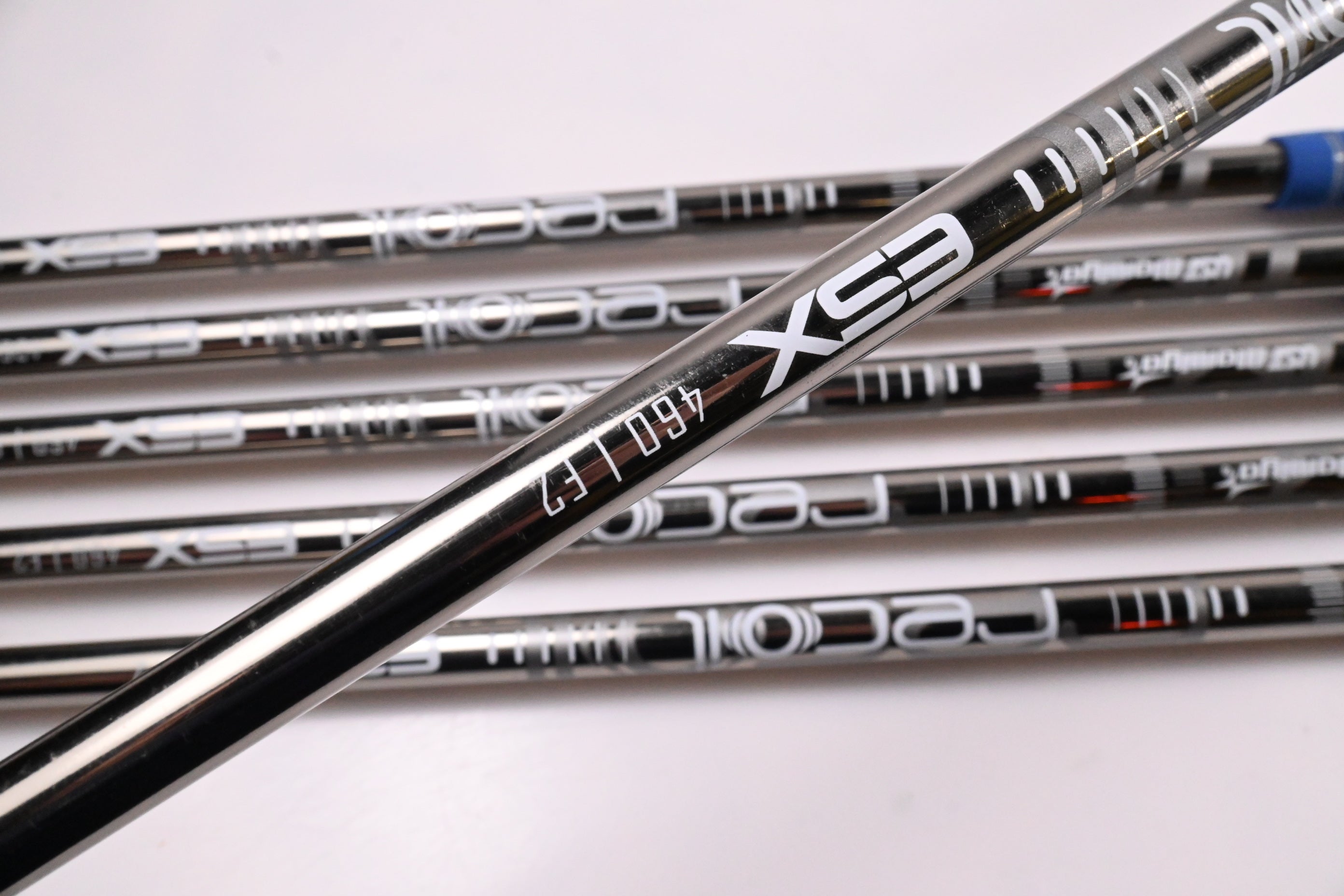 Mizuno JPX 923 Hot Metal Irons / 5-PW / Senior Flex UST Recoil ESX 460 Shafts