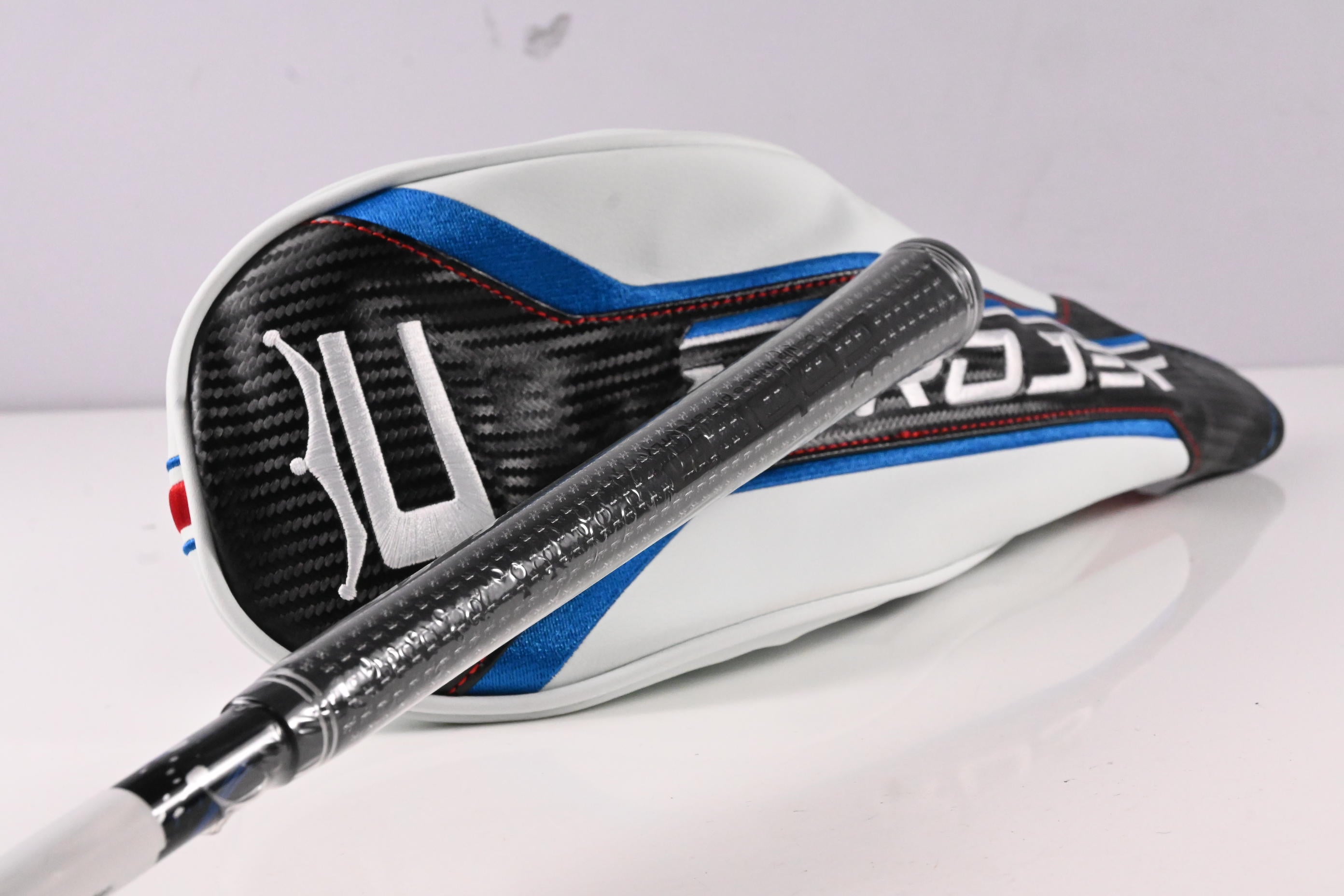 Cobra Aerojet LS Driver / 10.5 Degree / Regular Flex Kai'Li Blue 60 Shaft