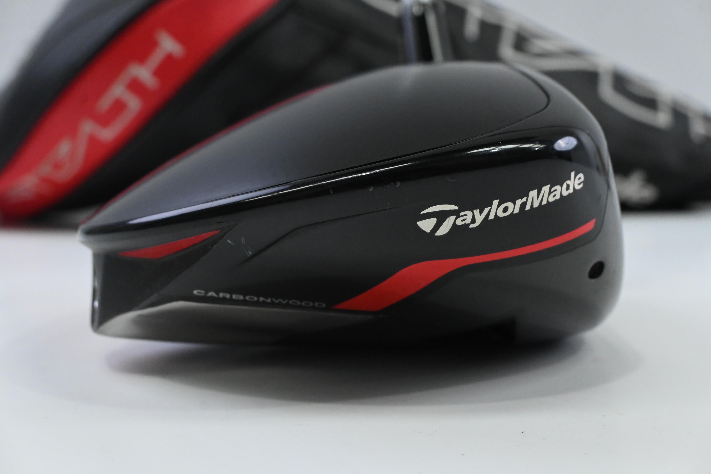 Taylormade Stealth Plus Driver / 10.5 Degree / Stiff Flex Fujikura Speeder 661