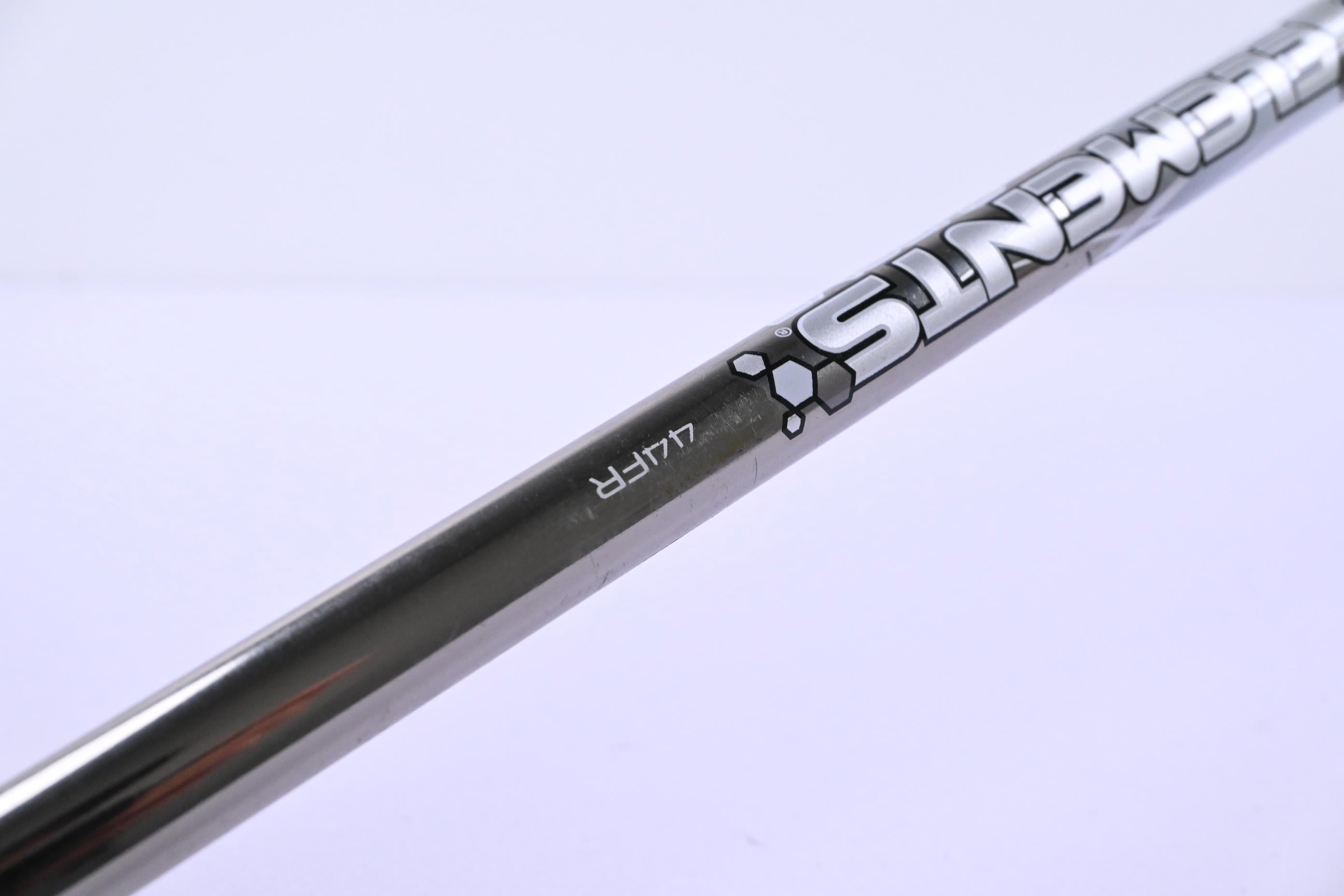 Wilson Staff D200 Driver / 13 Degree / Regular Flex UST Elements Chrome 44 Shaft