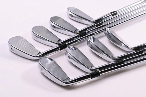 Taylormade Tour Preferred CB 2011 Irons / 3-PW / Regular Flex Dynamic Gold XP