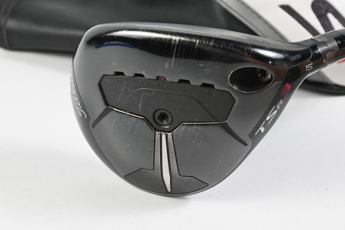 Titleist TSR3 #3 Wood / 15 Degree / X-Flex Graphite Design Tour AD BB-7 Shaft