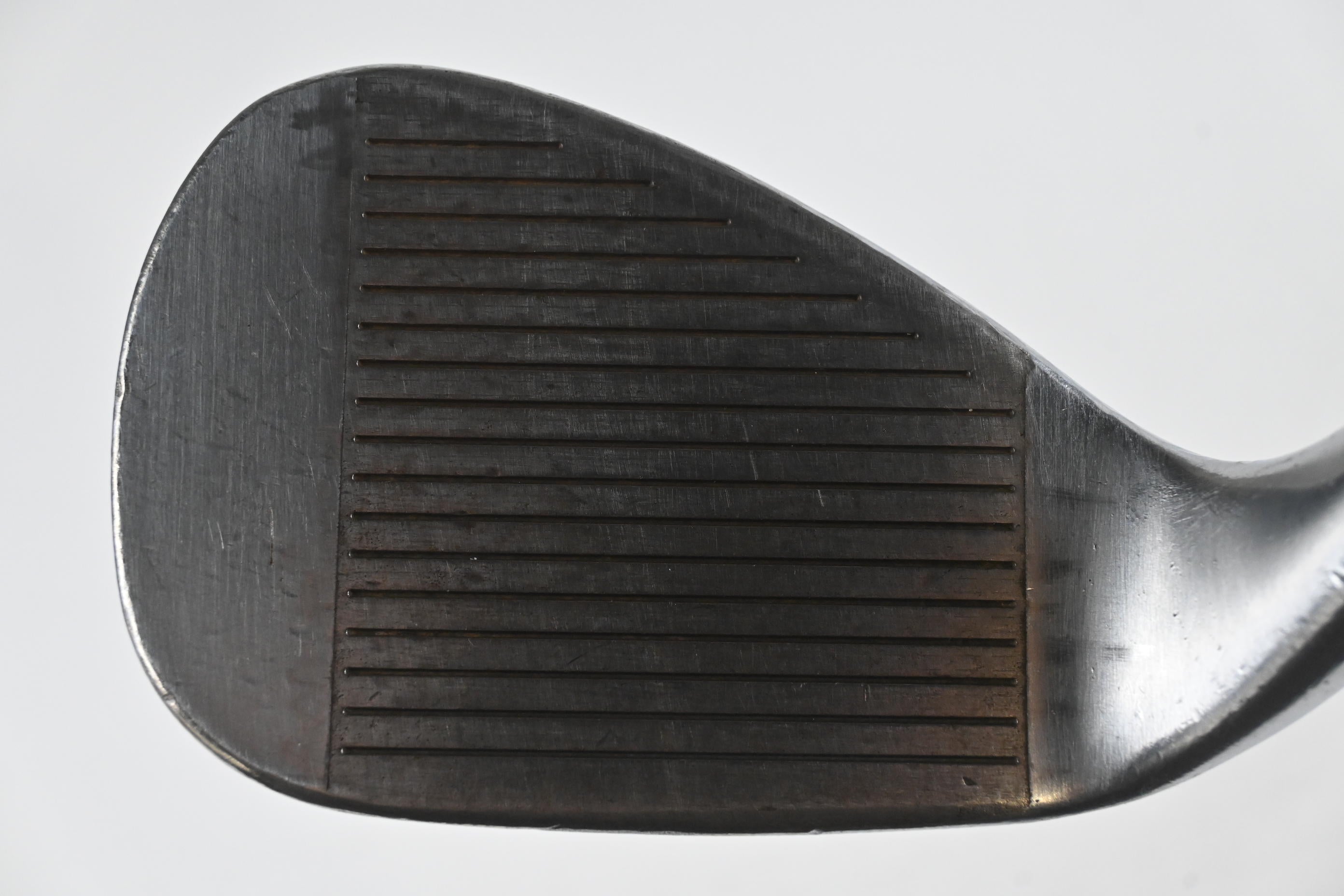 Taylormade Milled Grind 2 Gap Wedge / 50 Degree / Stiff Flex Dynamic Gold S200
