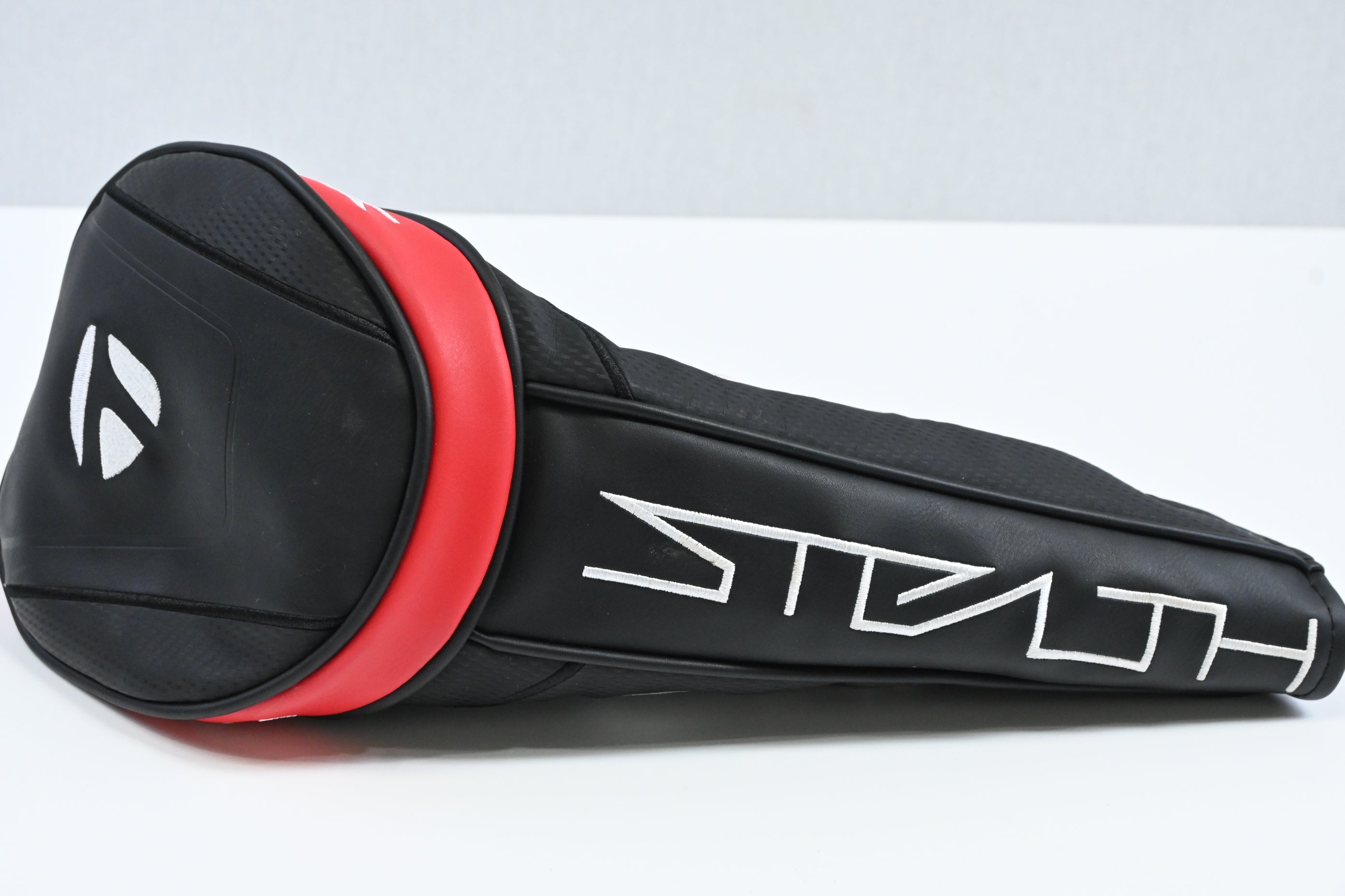 Taylormade Stealth Driver / 9 Degree / Stiff Flex Matrix Ozik RUL TP 80 Shaft