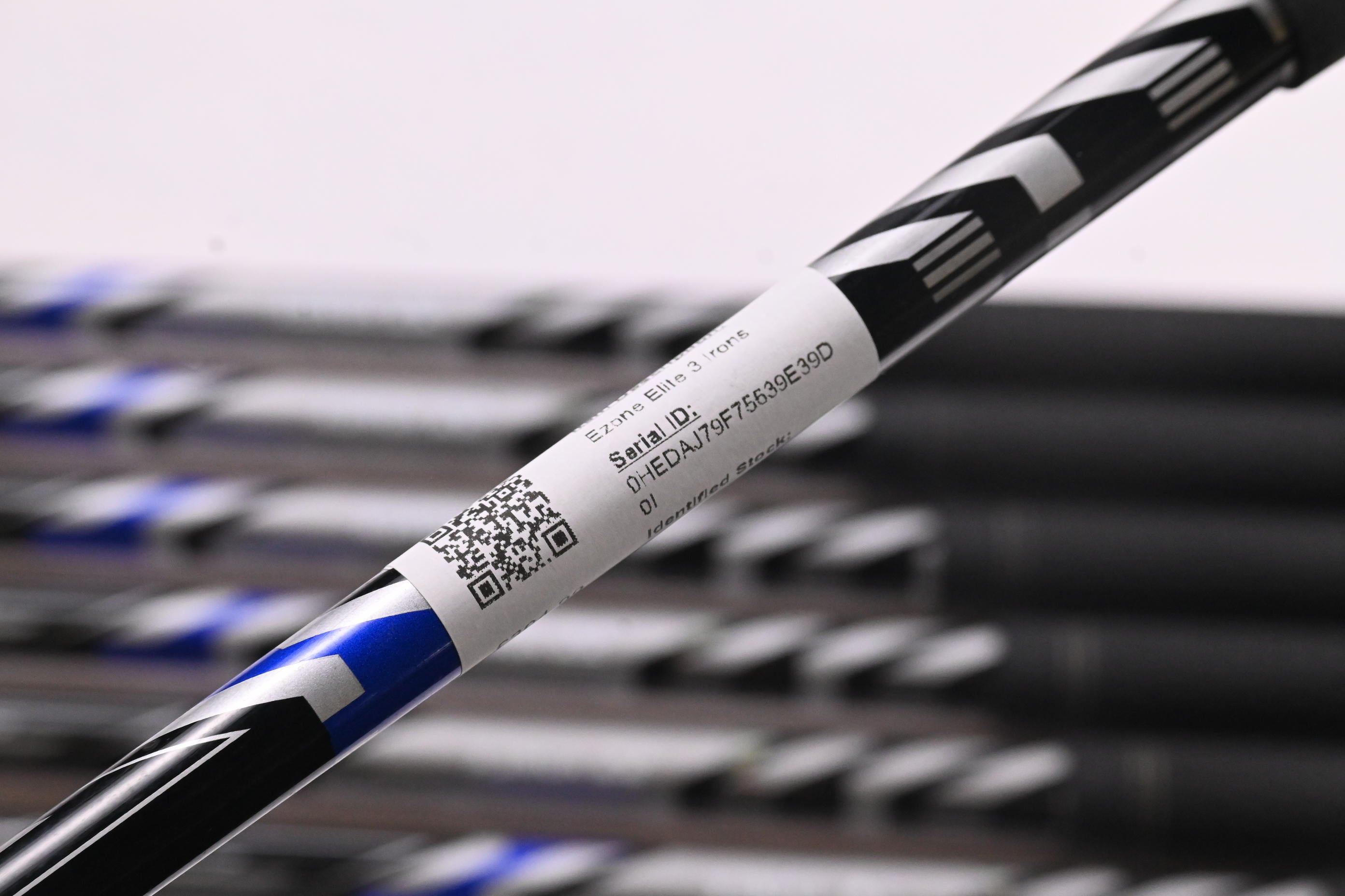 Yonex Ezone Elite 3 Irons / 5-PW+SW / Senior Flex Yonex EX-E03 Shafts