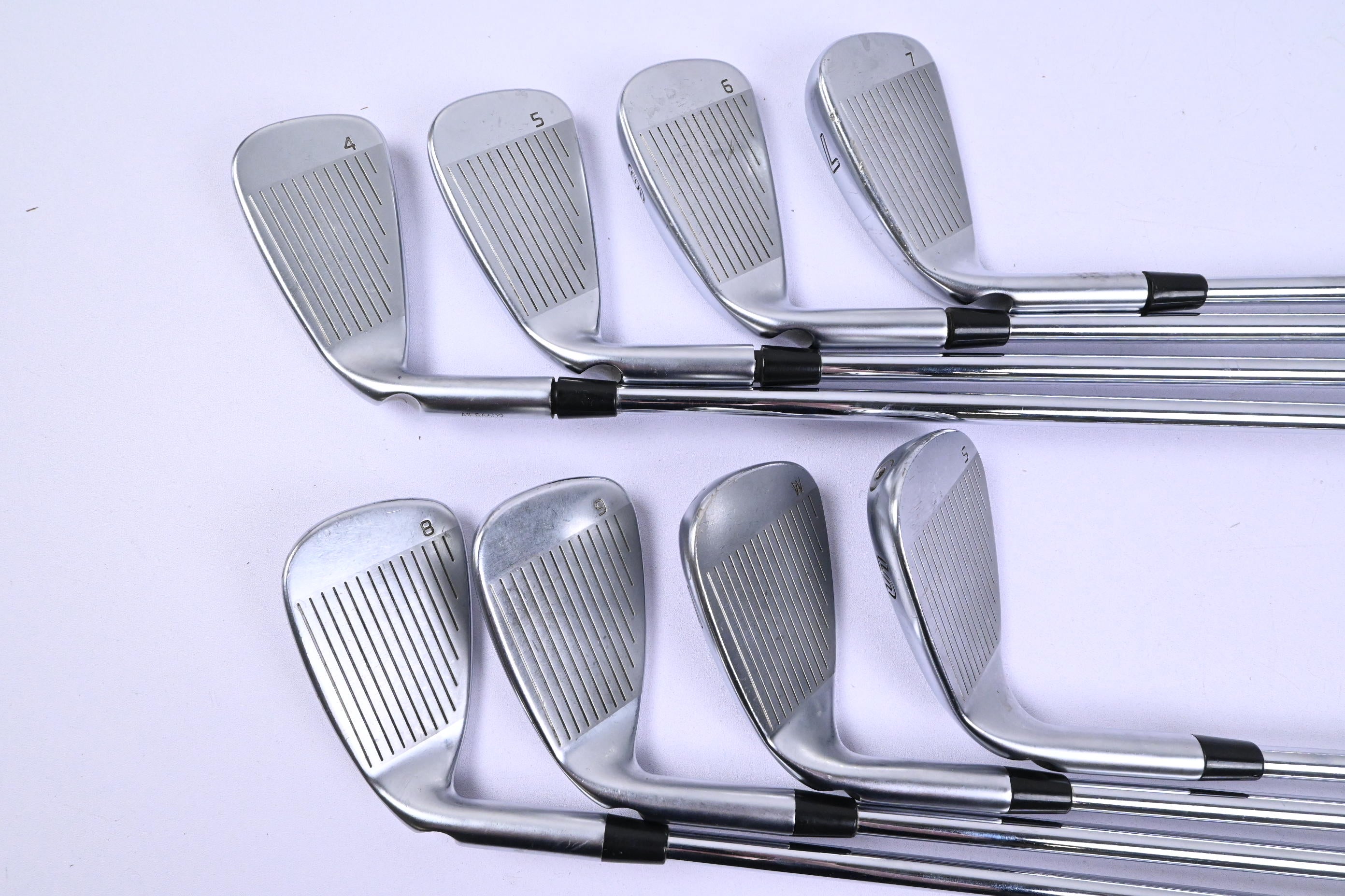 Ping G410 Irons / 4-PW+SW / Black Dot / Regular Flex Ping AWT 2.0 Shafts