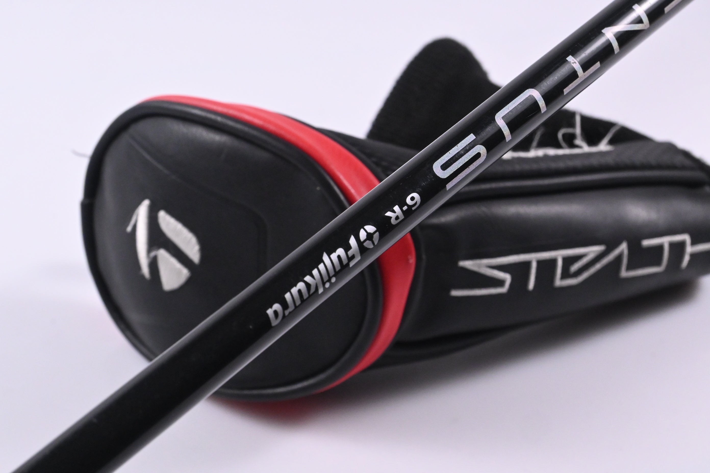Taylormade Stealth #3 Hybrid / 19 Degree / Regular Flex Fujikura Ventus Red 6
