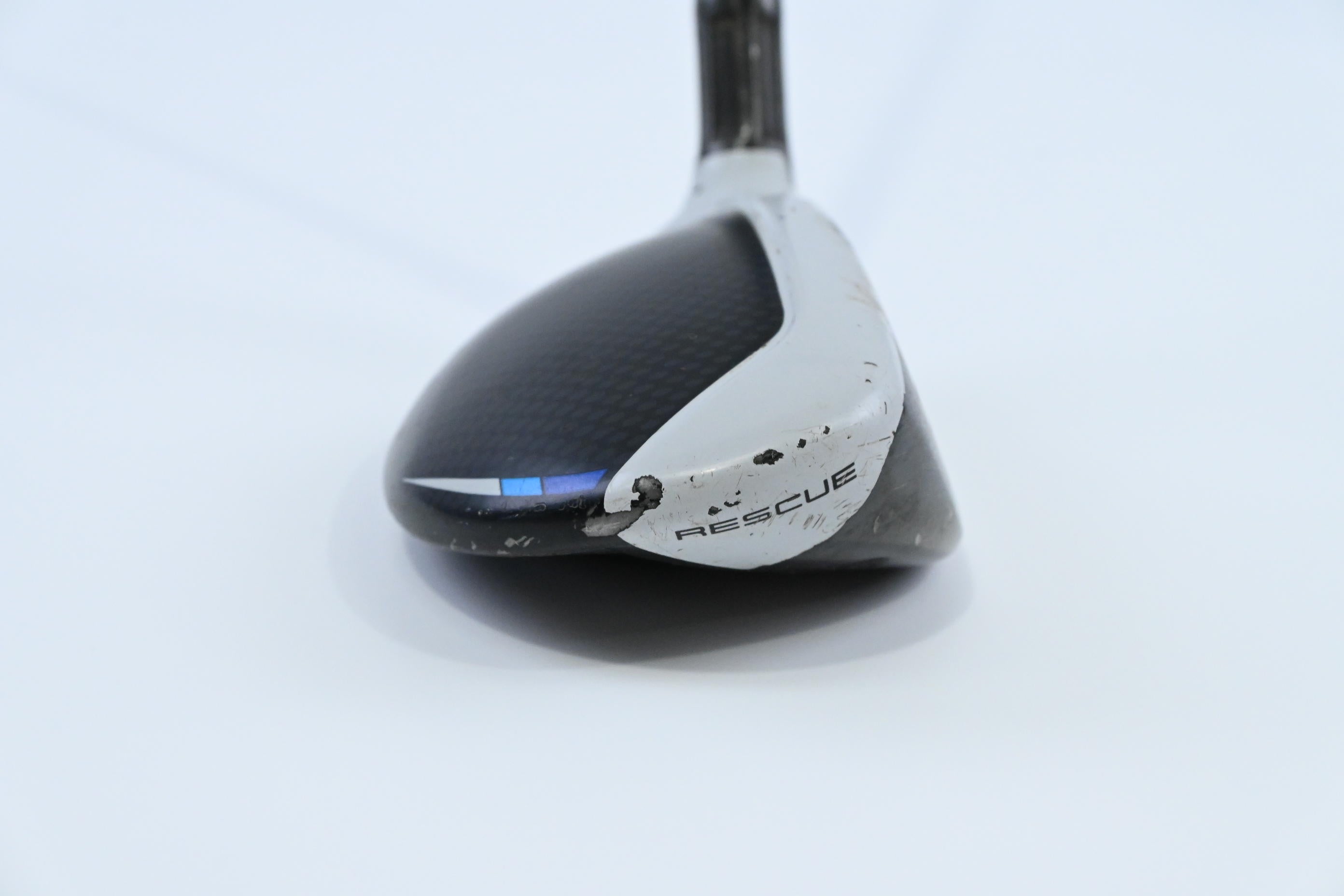 Taylormade SIM2 Max #4 Hybrid / 22 Degree / Regular Flex Fujikura Ventus Blue 6